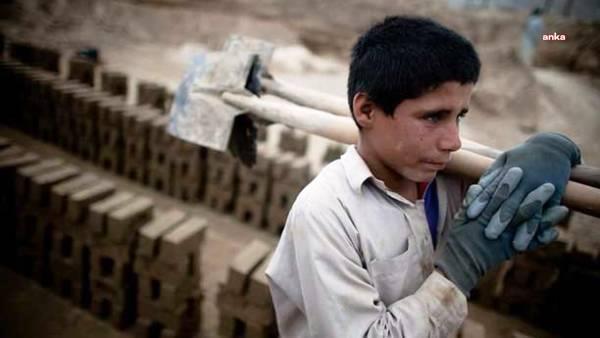 TÜİK, 23 NİSAN’A ÖZEL BÜLTEN HAZIRLADI: ÇOCUKLARIN İŞGÜCÜNE KATILMA ORANI YÜZDE 18,7'DEN YÜZDE 22,1’E YÜKSELDİ. ÇOCUK İŞÇİ SAYISI 3,5 PUAN ARTTI