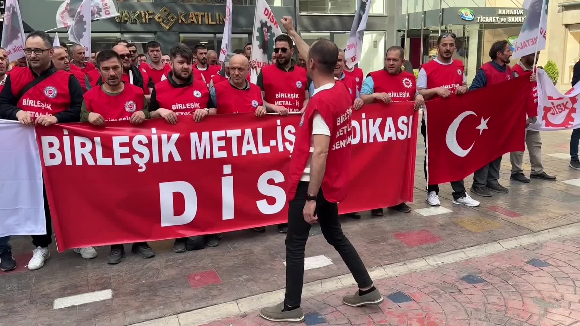 BİRLEŞİK METAL-İŞ SENDİKASI BAŞKANI ÖZKAN ATAR, KARABÜK'E GELEREK MARZİNC İŞÇİLERİNE DESTEK VERDİ
