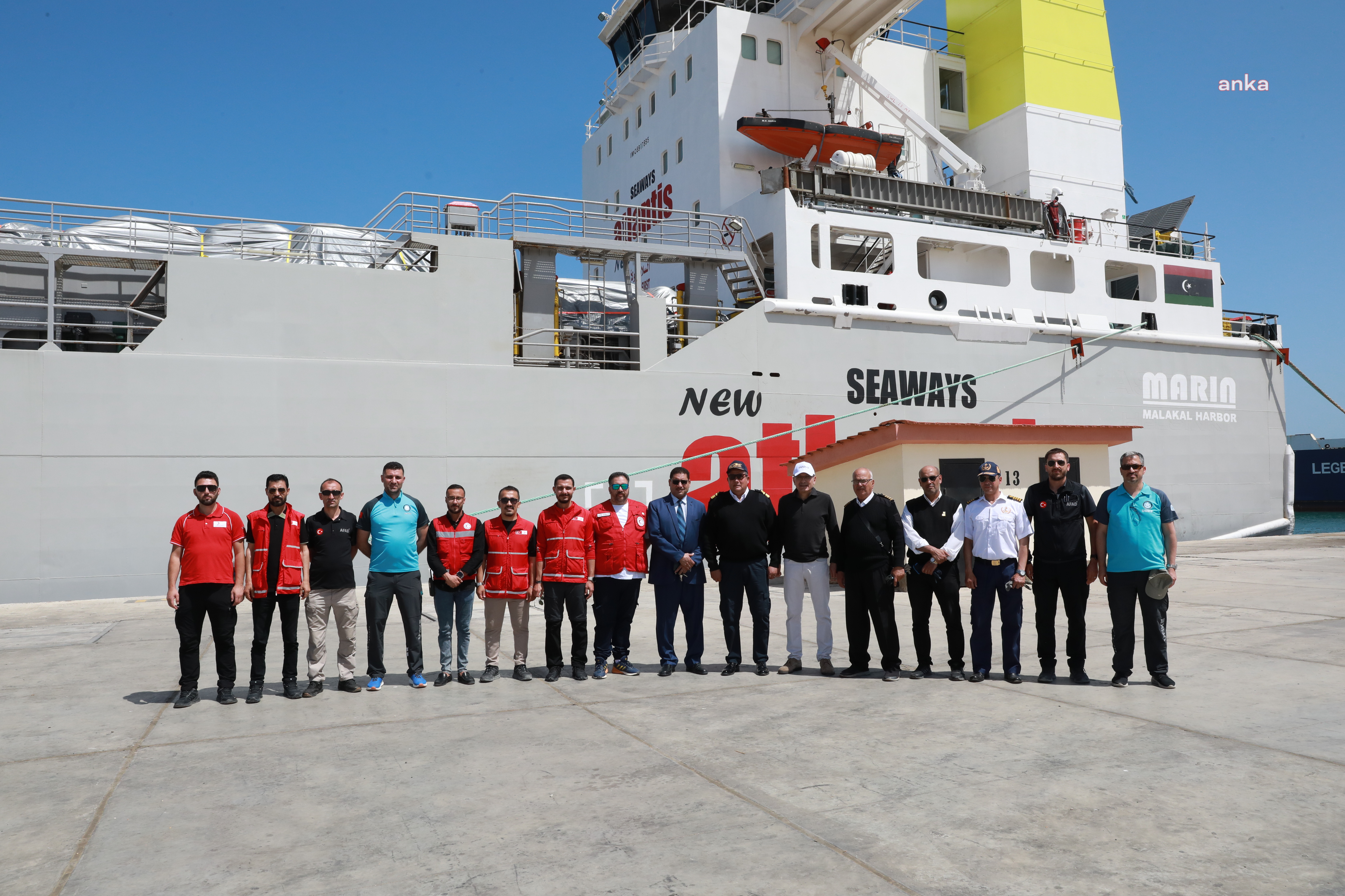 9. İYİLİK GEMİSİ MISIR’A ULAŞTI, YARDIMLAR GAZZE YOLUNDA