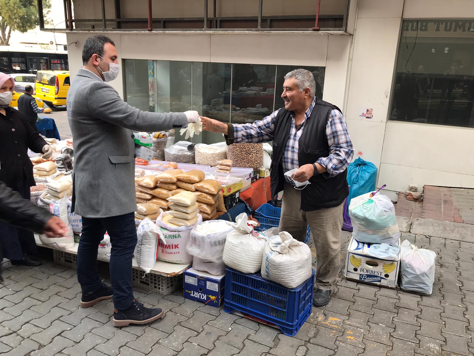 EFELER'DE SALI PAZARI’NA KORONAVİRÜS TEDBİRLERİ