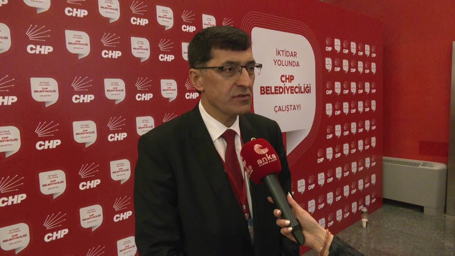 KÜTAHYA BELEDİYE BAŞKANI EYÜP KAHVECİ: "BORÇ YÜKÜ KISA VADEDE BİR SEÇİM KAZANMAK AMACIYLA OLAN YATIRIMLARDAN KAYNAKLANIYOR"
