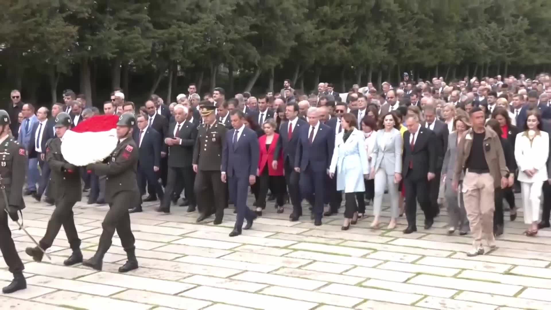 CHP’NİN “İKTİDAR YOLUNDA CHP BELEDİYECİLİĞİ ÇALIŞTAYI”NIN İLK GÜNÜ TAMAMLANDI