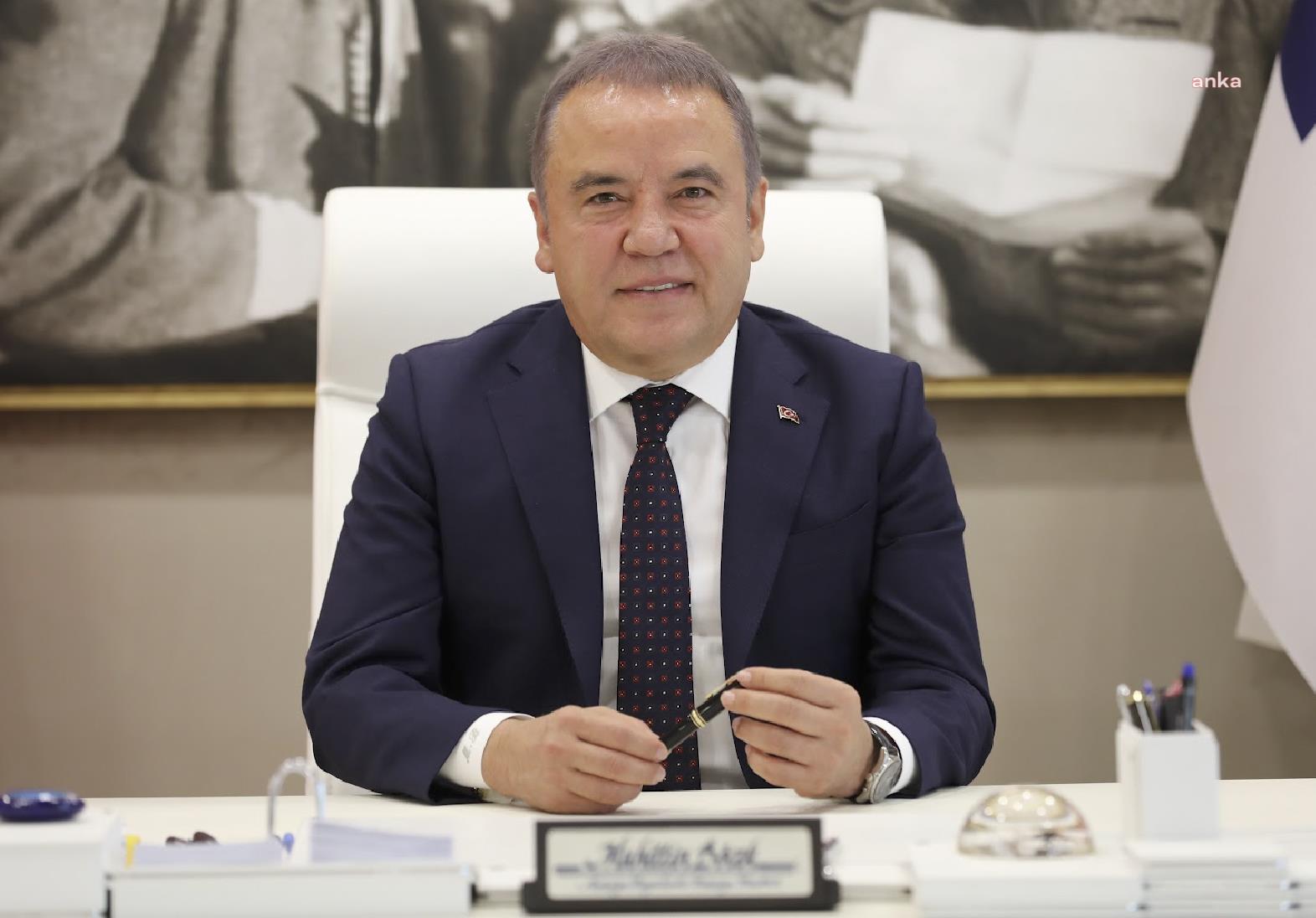 MUHİTTİN BÖCEK: “23 NİSAN ULUSAL EGEMENLİK VE ÇOCUK BAYRAMIMIZI KUTLUYORUM”