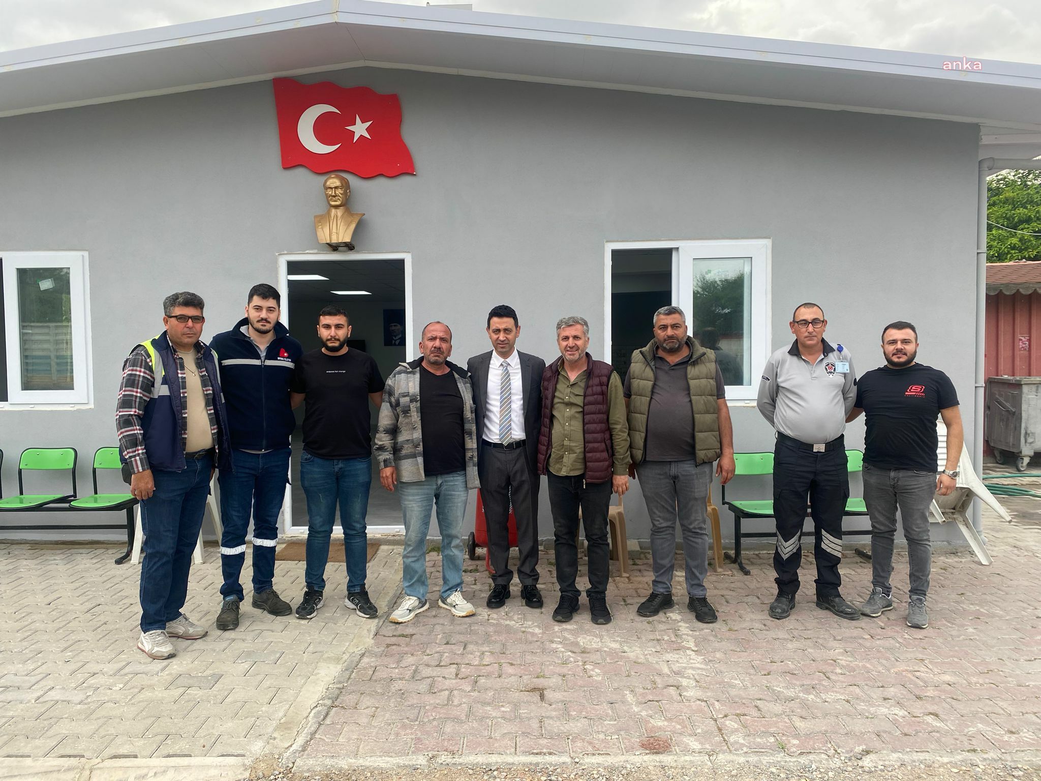 BAYRAKLI BELEDİYE BAŞKANI ÖNAL, YENİ HAFTAYA SAHA ZİYARETLERİYLE BAŞLADI