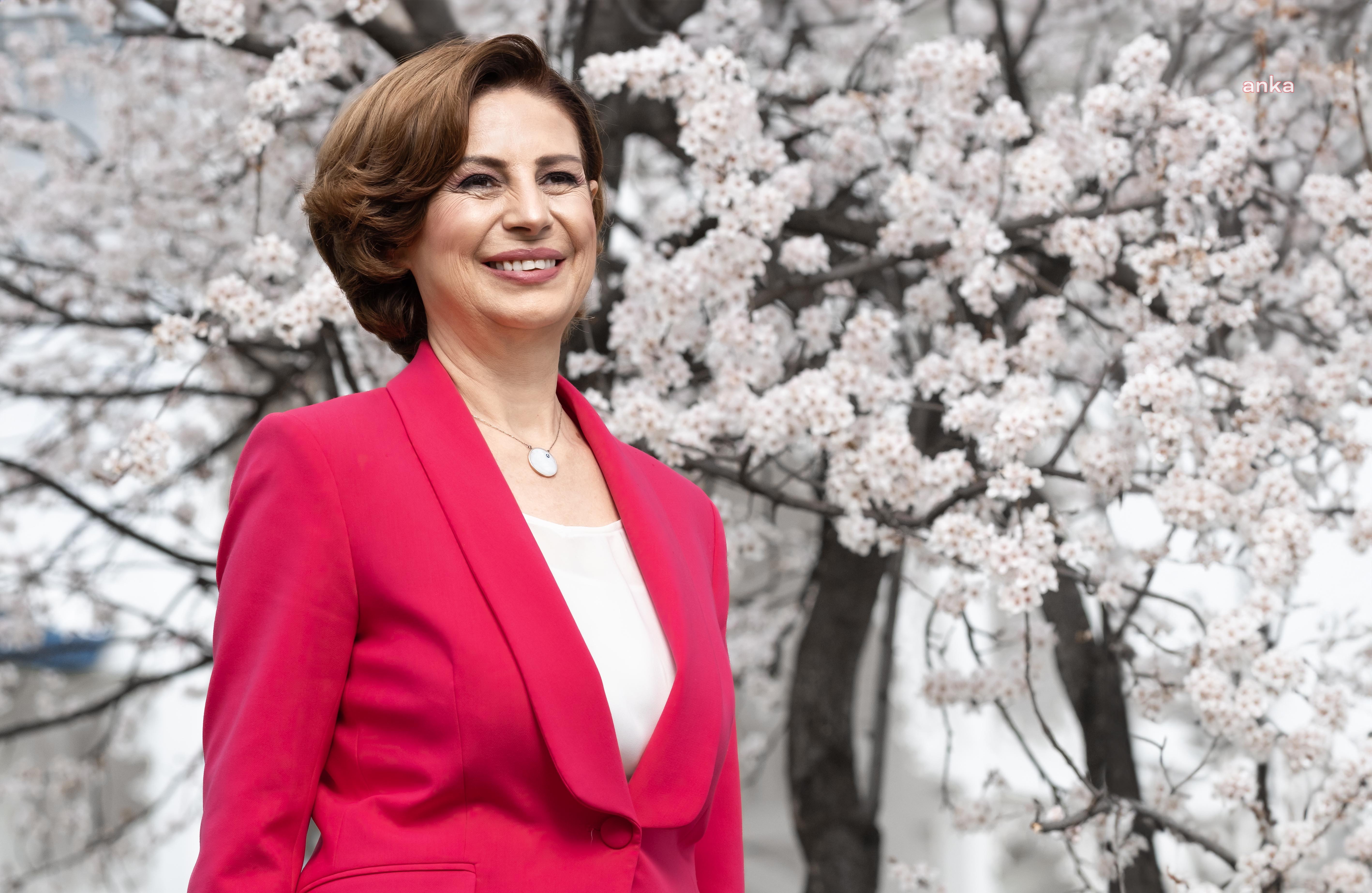 AYŞE ÜNLÜCE: “23 NİSAN ULUSAL EGEMENLİK VE ÇOCUK BAYRAMI’MIZIN TÜM DÜNYA ÇOCUKLARINA KUTLU OLMASINI DİLİYORUM”