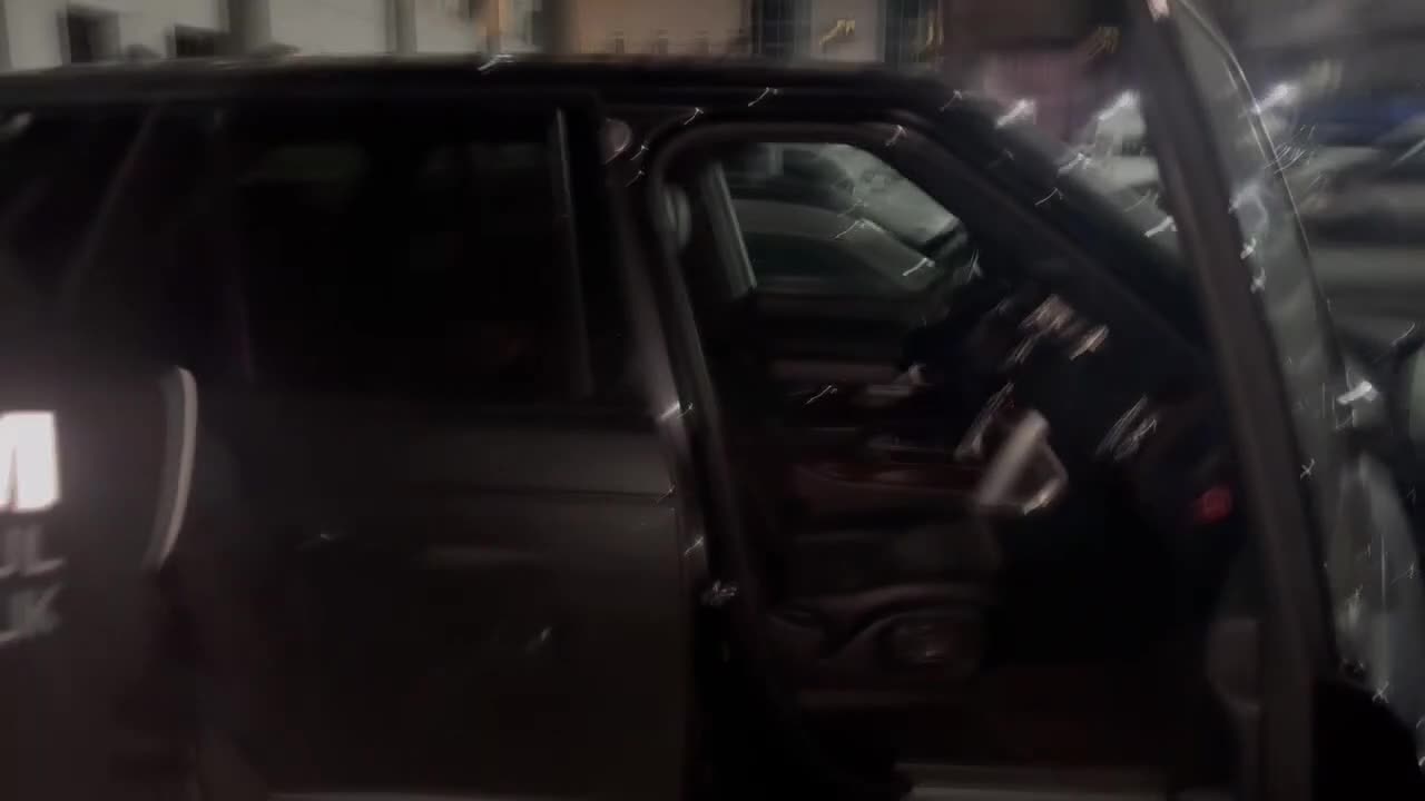 İSTANBUL’DA LÜKS OTOMOBİL KAÇAKÇILIĞI OPERASYONUNDA 20 KİŞİ YAKALANDI