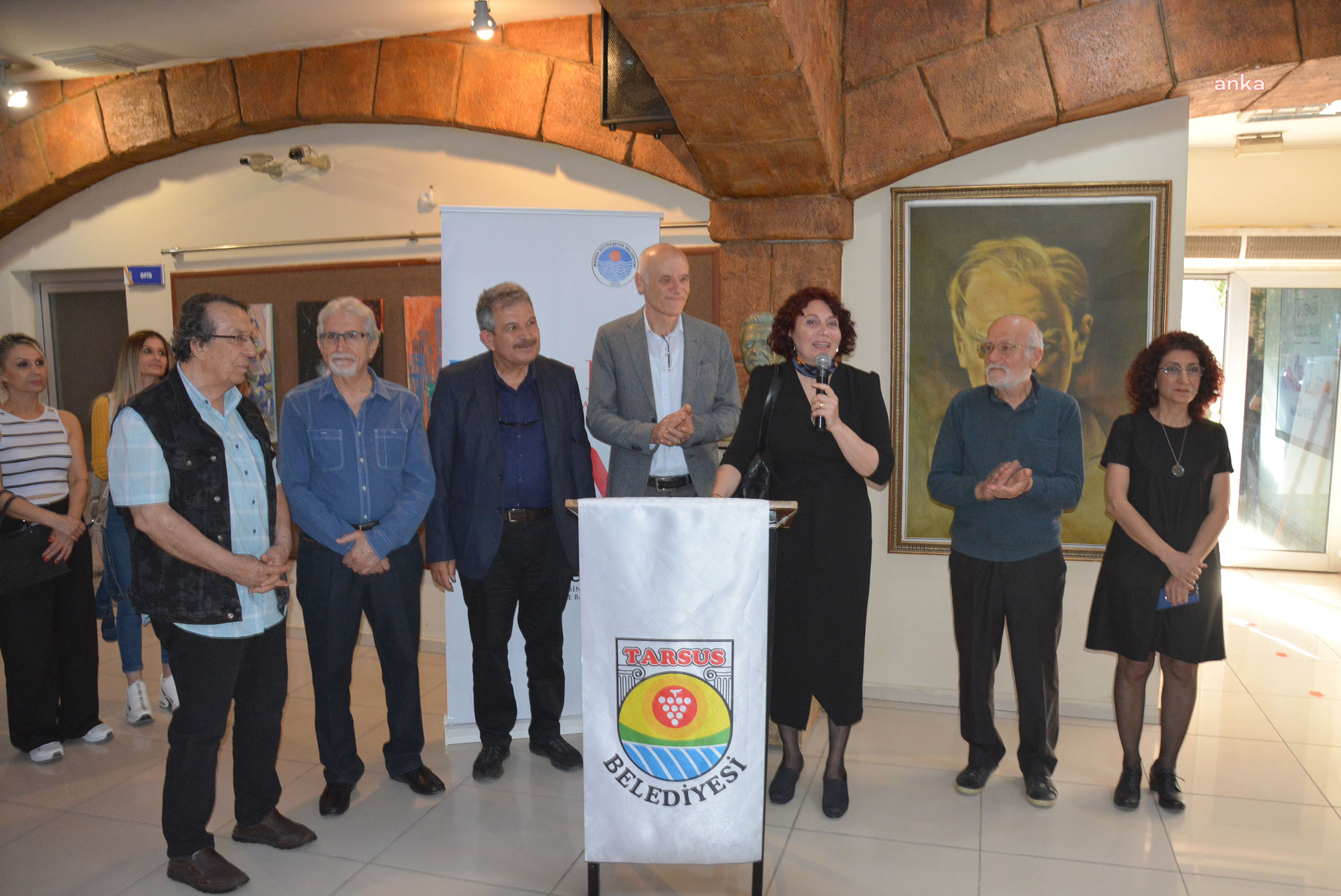 TARSUS'TA “SANAT GÜZELLEŞTİRİR" KARMA RESİM SERGİSİ
