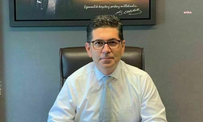 HİKMET YALIM HALICI'DAN BAKAN TEKİN'E 'MÜLAKAT' SORUSU: “TORPİLLİLERİ İŞ SAHİBİ YAPMAK, TÜRKİYE’NİN VE ÇOCUKLARIN GELECEĞİNDEN DAHA MI ÖNEMLİ?”