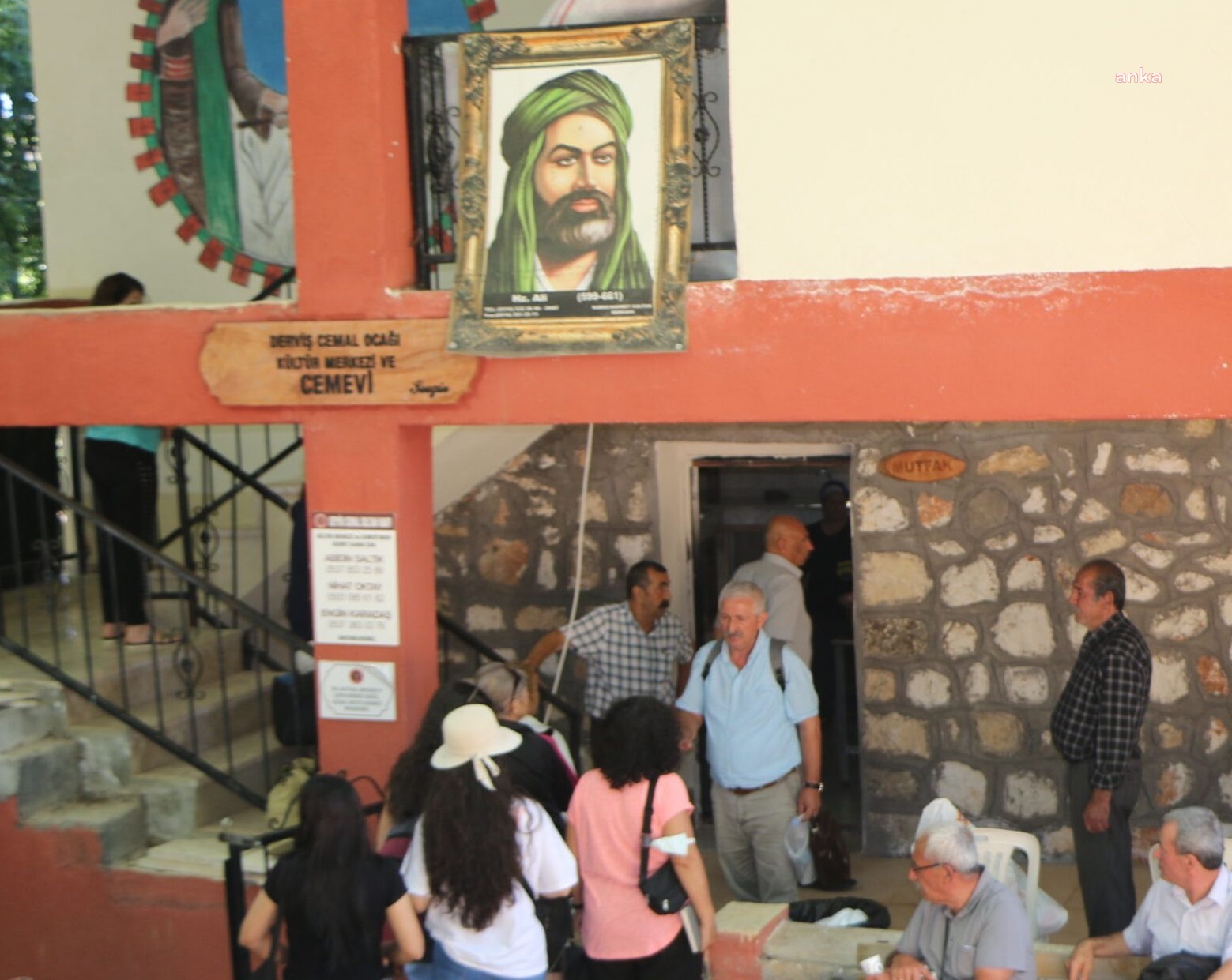 DEM PARTİLİ KORDU, BAKAN BAYRAKTAR'A TUNCELİ HOZAT'TA DERVİŞ CEMAL TÜRBESİ YAKININDAKİ MADEN ÇALIŞMALARINI SORDU: "ALEVİLERİN KUTSAL SAYDIĞI TÜRBENİN ZARAR GÖRME RİSKİNE KARŞI NEDEN PROJE SÜRDÜRÜLMEK İSTENİYOR?"