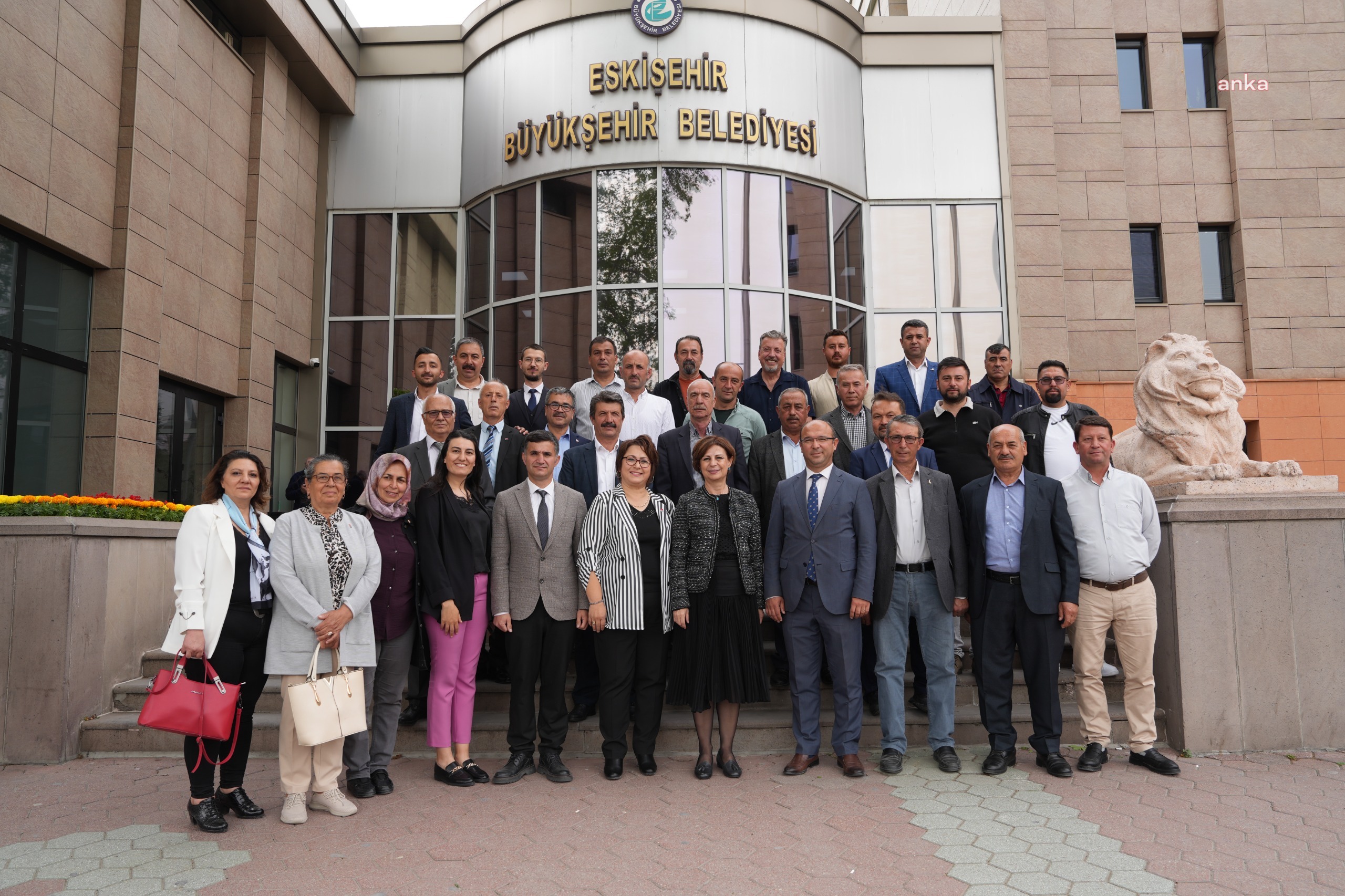SEYİTGAZİ BELEDİYE BAŞKANI TEPE’DEN AYŞE ÜNLÜCE’YE TEBRİK ZİYARETİ