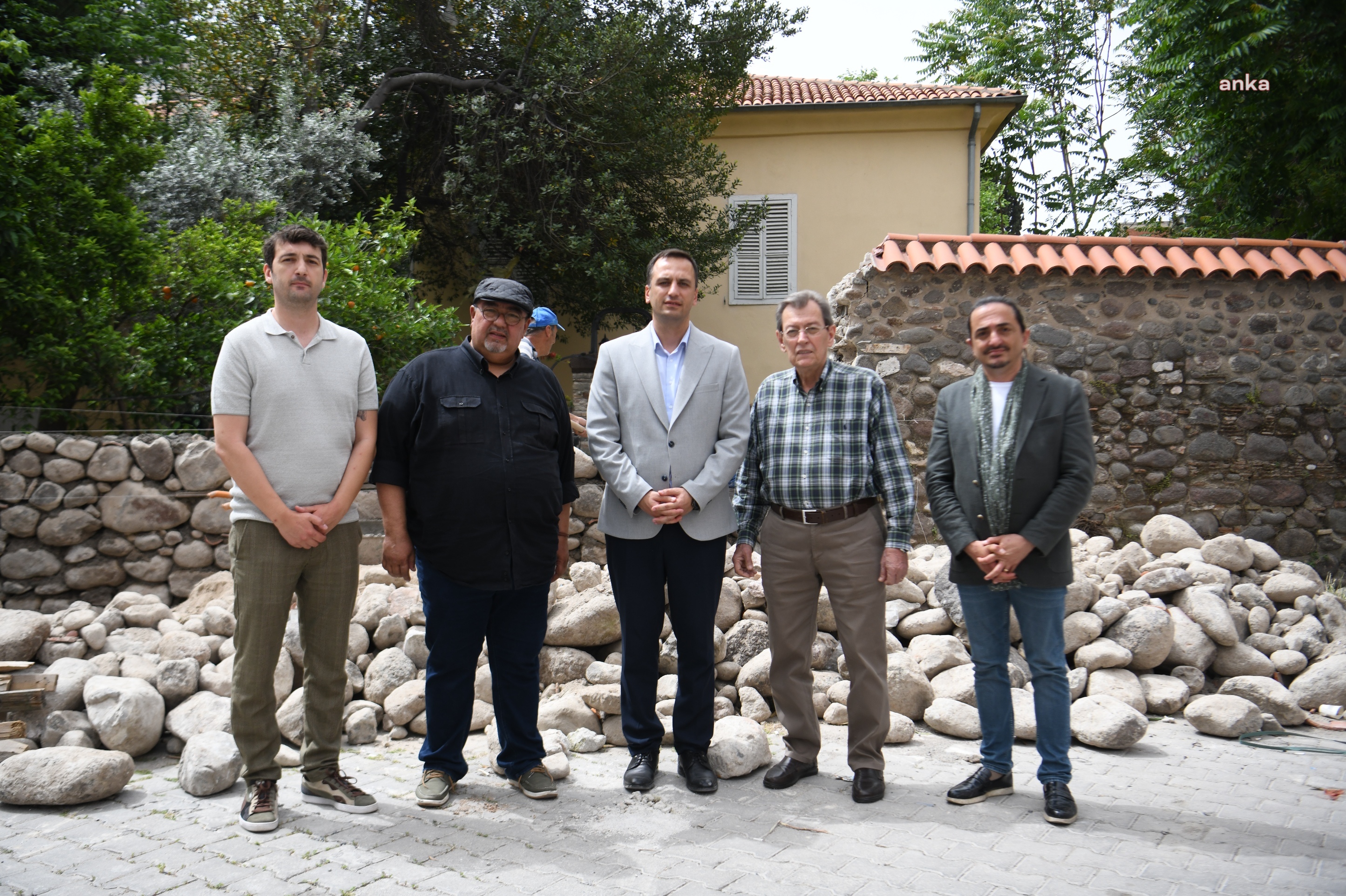 BORNOVA’NIN SİMGE YAPISINA ONARIM