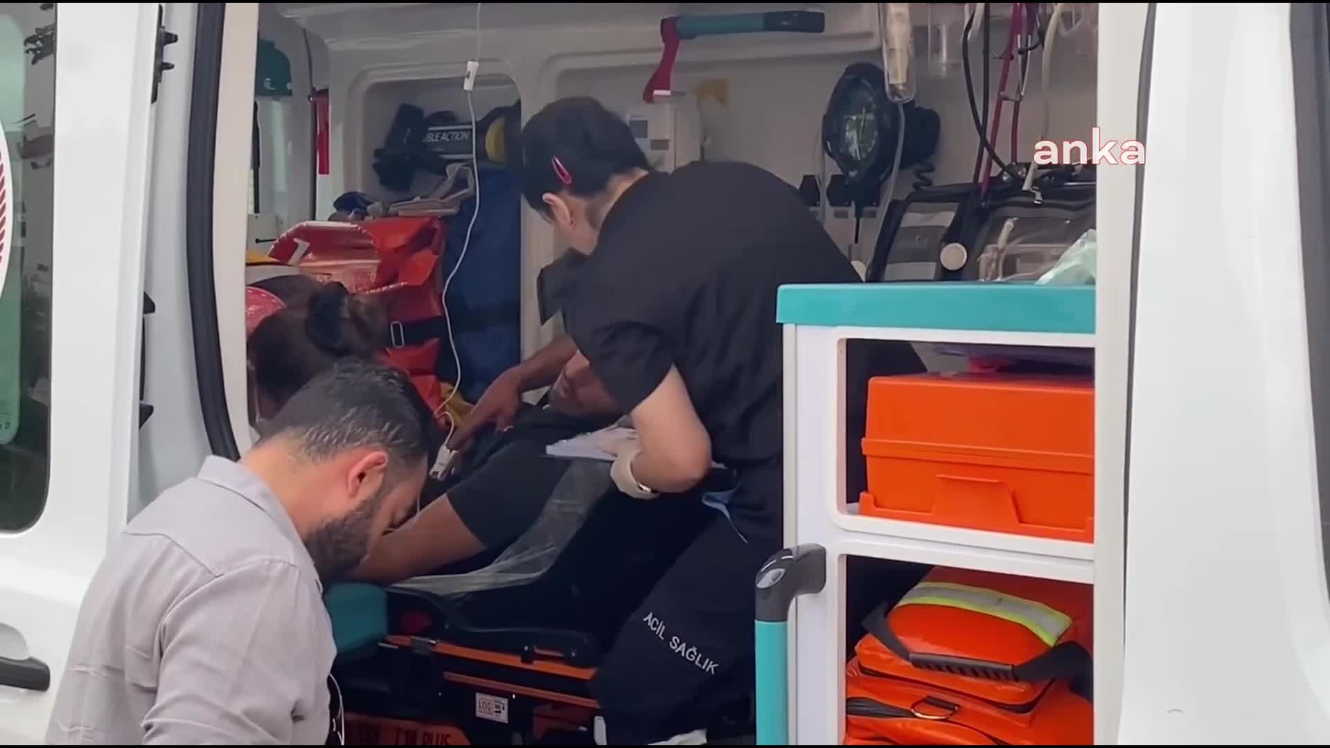 AKSARAY'DA BİR YOLCU HALK OTOBÜSÜ ŞOFÖRÜNÜ YARALADI
