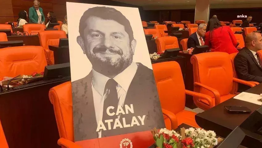 CAN ATALAY’DAN ÇORLU TREN FACİASI DAVASI MESAJI