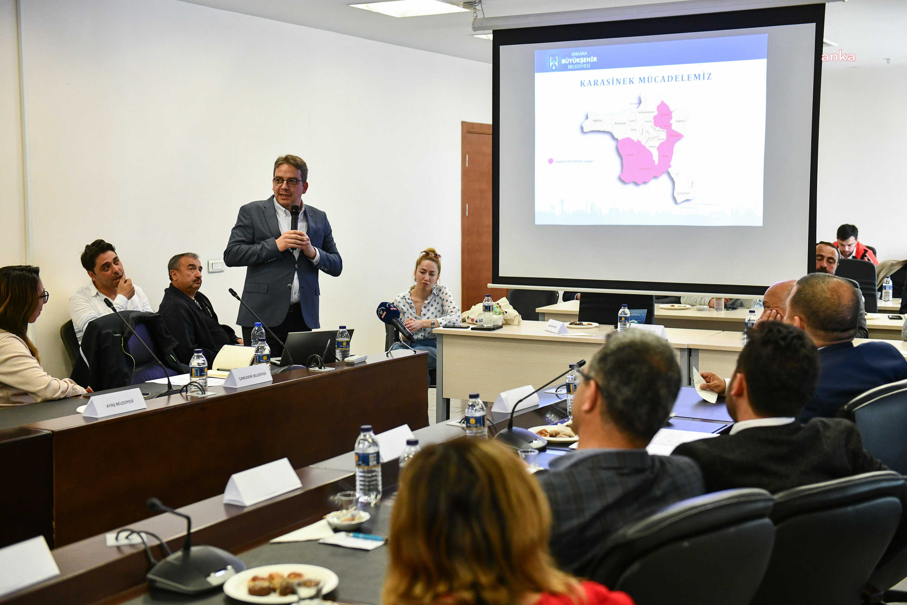 ANKARA BÜYÜKŞEHİR BELEDİYESİ, VEKTÖRLE MÜCADELEYE DEVAM EDİYOR