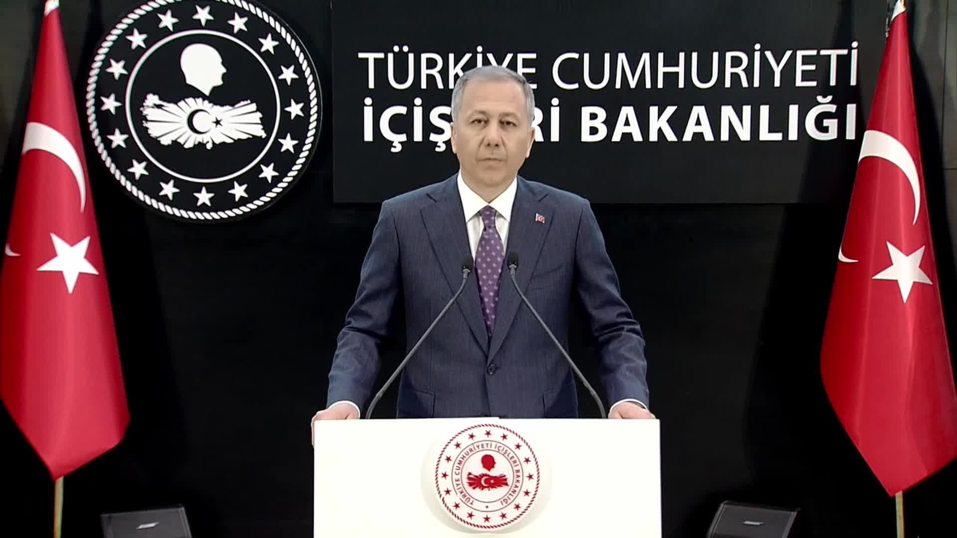 ALİ YERLİKAYA'DAN '1 MAYIS' AÇIKLAMASI: "TAKSİM MEYDANI TOPLANTI VE GÖSTERİ YÜRÜYÜŞÜ İÇİN UYGUN DEĞİLDİR"