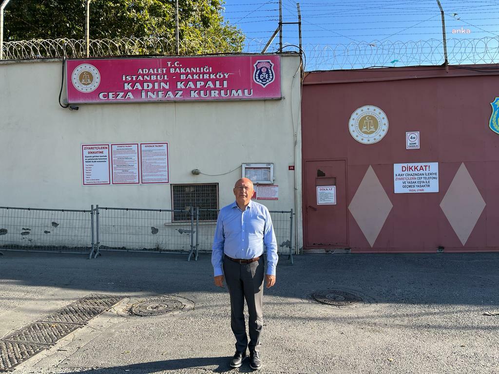 UTKU ÇAKIRÖZER, MİNE ÖZERDEN VE ÇİĞDEM MATER'İ BAKIRKÖY CEZAEVİ'NDE ZİYARET ETTİ: "GEZİ DAVASI TUTUKLULARI DERHAL SERBEST BIRAKILMALI"