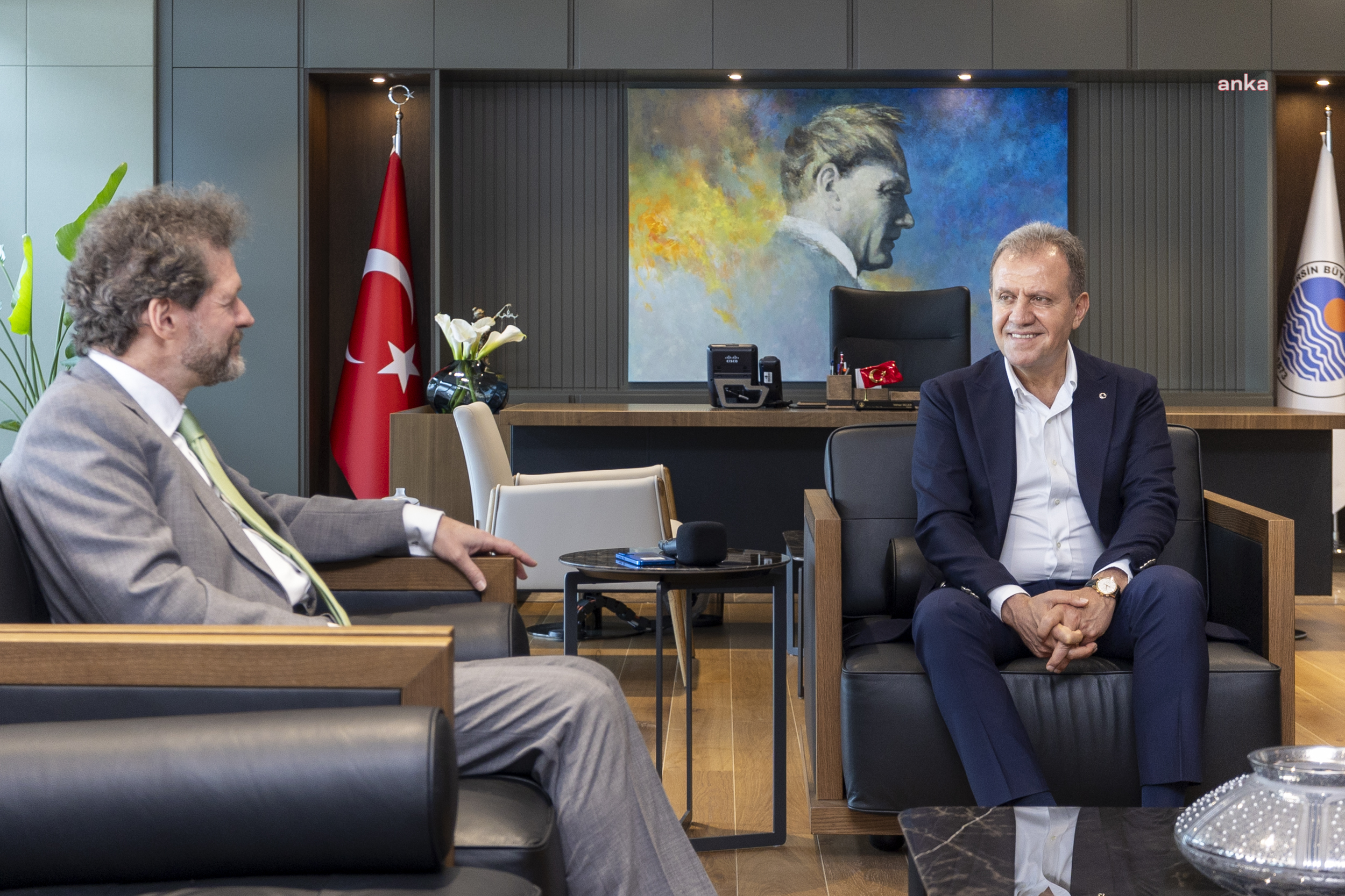 VAHAP SEÇER, KUZEY MAKEDONYA BÜYÜKELÇİSİ MANASIJEVSKI İLE BİR ARAYA GELDİ