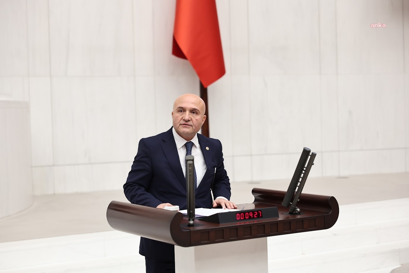İYİ PARTİ'DE İSTİFA... ERHAN USTA GRUP BAŞKAN VEKİLLİĞİ GÖREVİNDEN AYRILDI