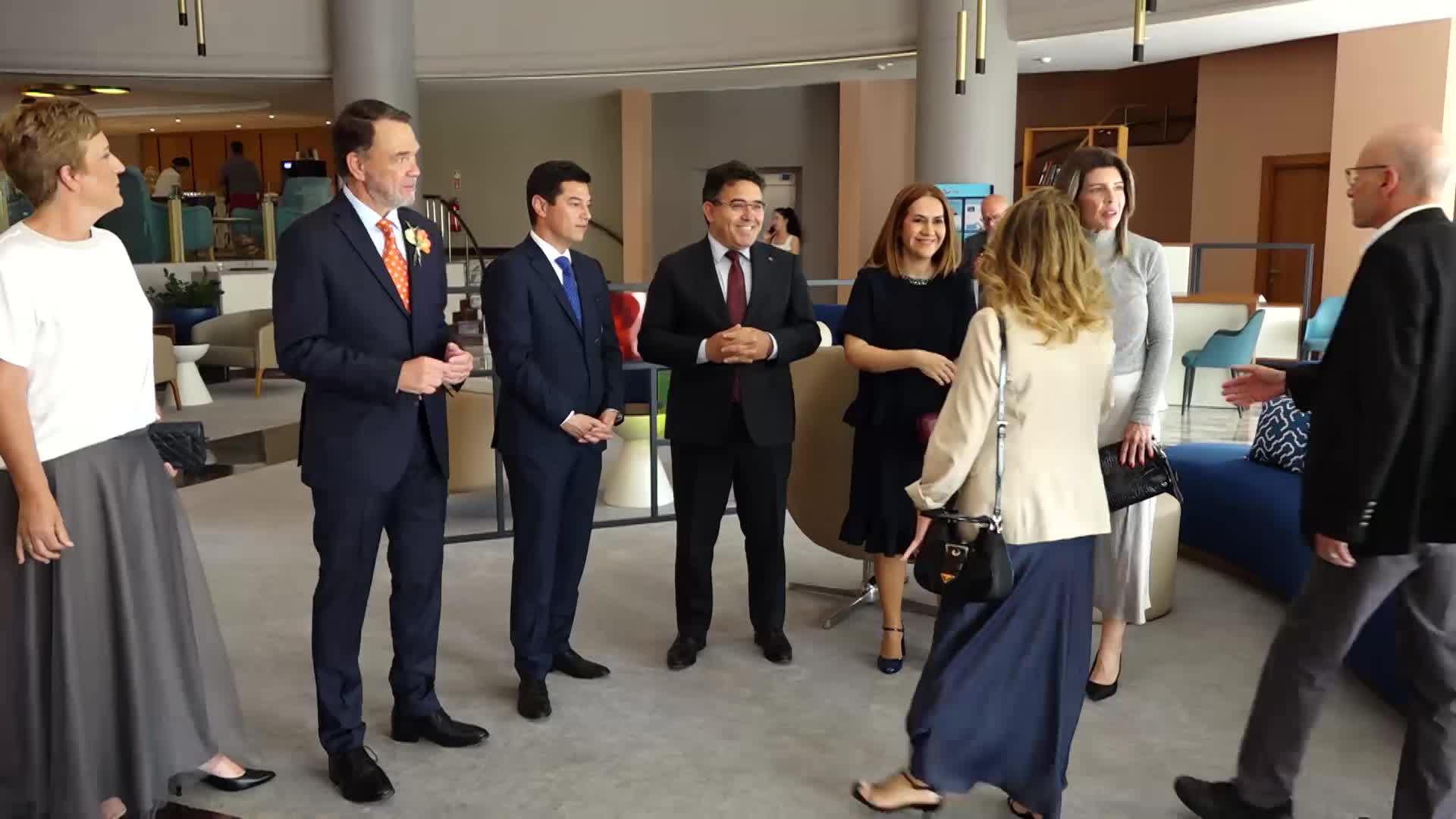 HOLLANDA'NIN ANKARA BÜYÜKELÇİSİ WİJNANDS'TAN MARMARİS'E 10 BİN ADET FİDAN BAĞIŞI