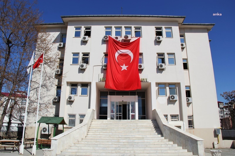 IĞDIR'DA ATATÜRK'E HAKARET EDEN BİR KİŞİ TUTUKLANDI