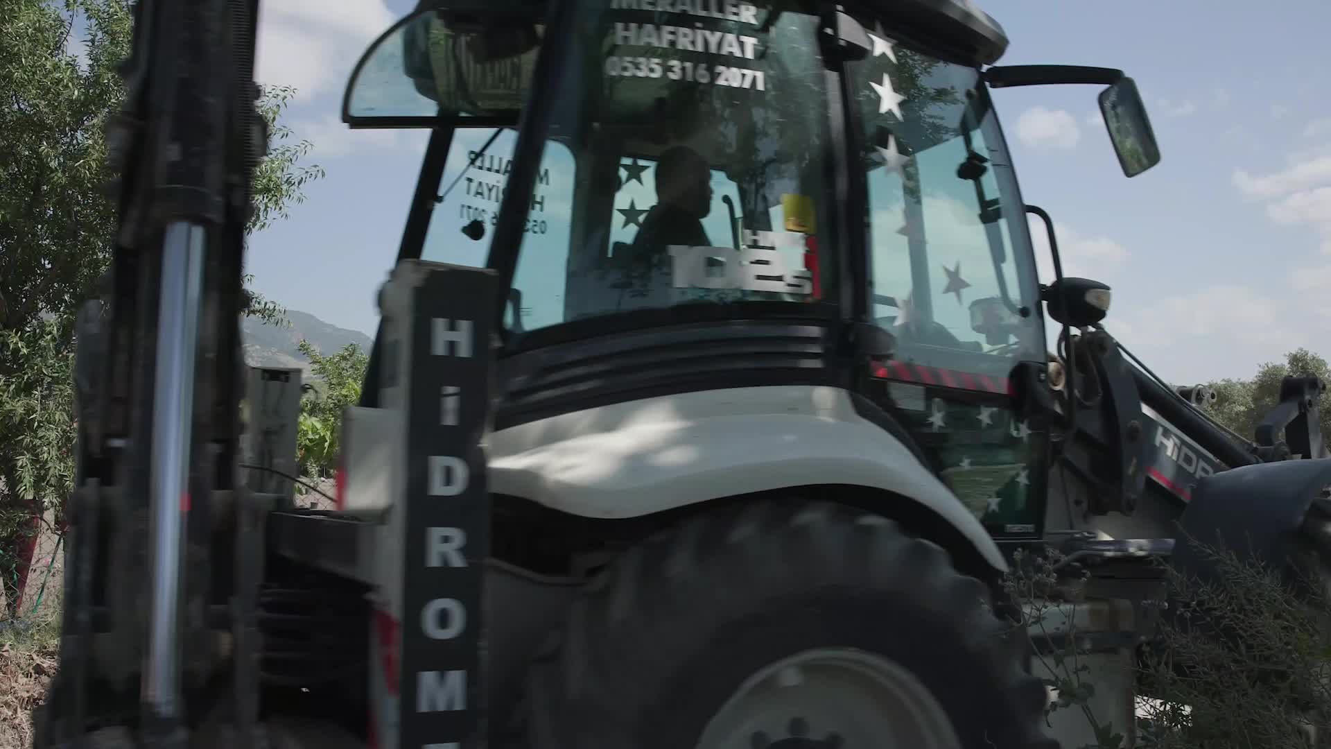 İZMİR BÜYÜKŞEHİR BELEDİYESİ, MENEMEN VE FOÇA'DA 109 KİLOMETRELİK İÇME SUYU YATIRIMI YAPTI