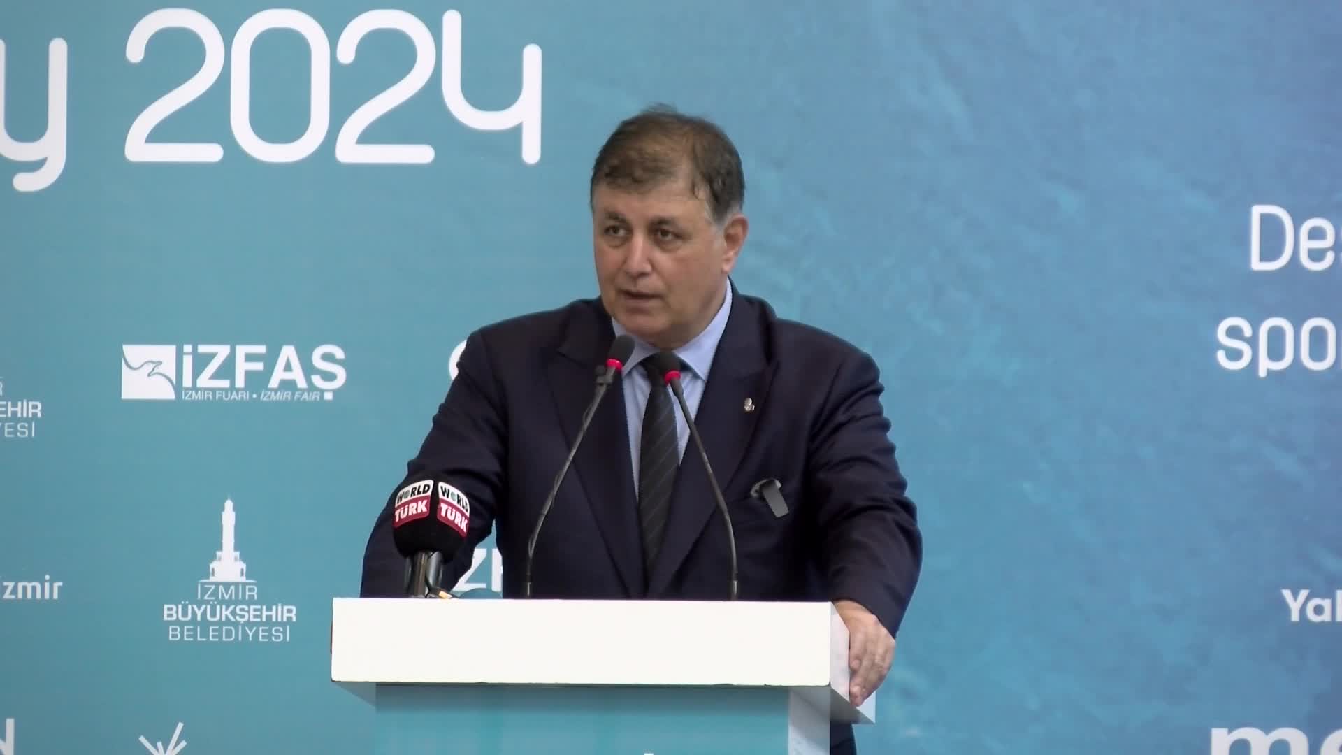 İZMİR'DE DENİZ TUTKUNLARI BU FUARDA BULUŞTU... BAŞKAN CEMİL TUGAY: “FUAR, ORTAYA KONULAN VİZYONLA ÇOK DAHA FAZLA YATIRIMI HAK EDİYOR”