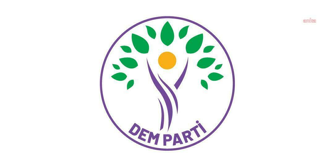 DEM PARTİ EŞ GENEL BAŞKANLARI, YARIN CHP LİDERİ ÖZEL İLE GÖRÜŞECEK... "ANAYASA TARTIŞMALARINI MUHALEFET KENDİ İÇİNDE DE YAPMALI"