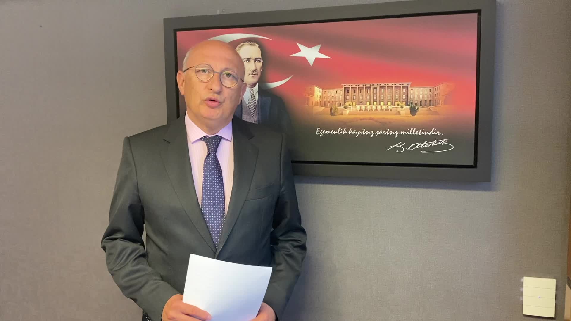 UTKU ÇAKIRÖZER, NİSAN AYI BASIN ÖZGÜRLÜĞÜ RAPORU’NU AÇIKLADI: "GAZETECİLER 66 KEZ HAKİM KARŞISINA ÇIKTI. BASIN ÖZGÜRLÜĞÜNDE DURUMUMUZ VAHİM"