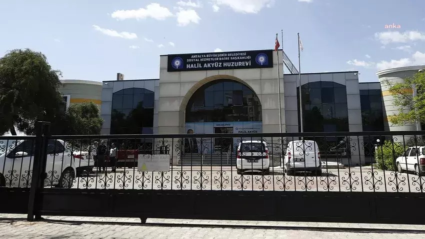 AİLE VE SOSYAL HİZMETLER BAKANLIĞI ANTALYA BÜYÜKŞEHİR BELEDİYESİ’NE AİT ÖZEL HUZUREVİNDE YAŞANAN SALDIRIYA İLİŞKİN İNCELEME BAŞLATTI