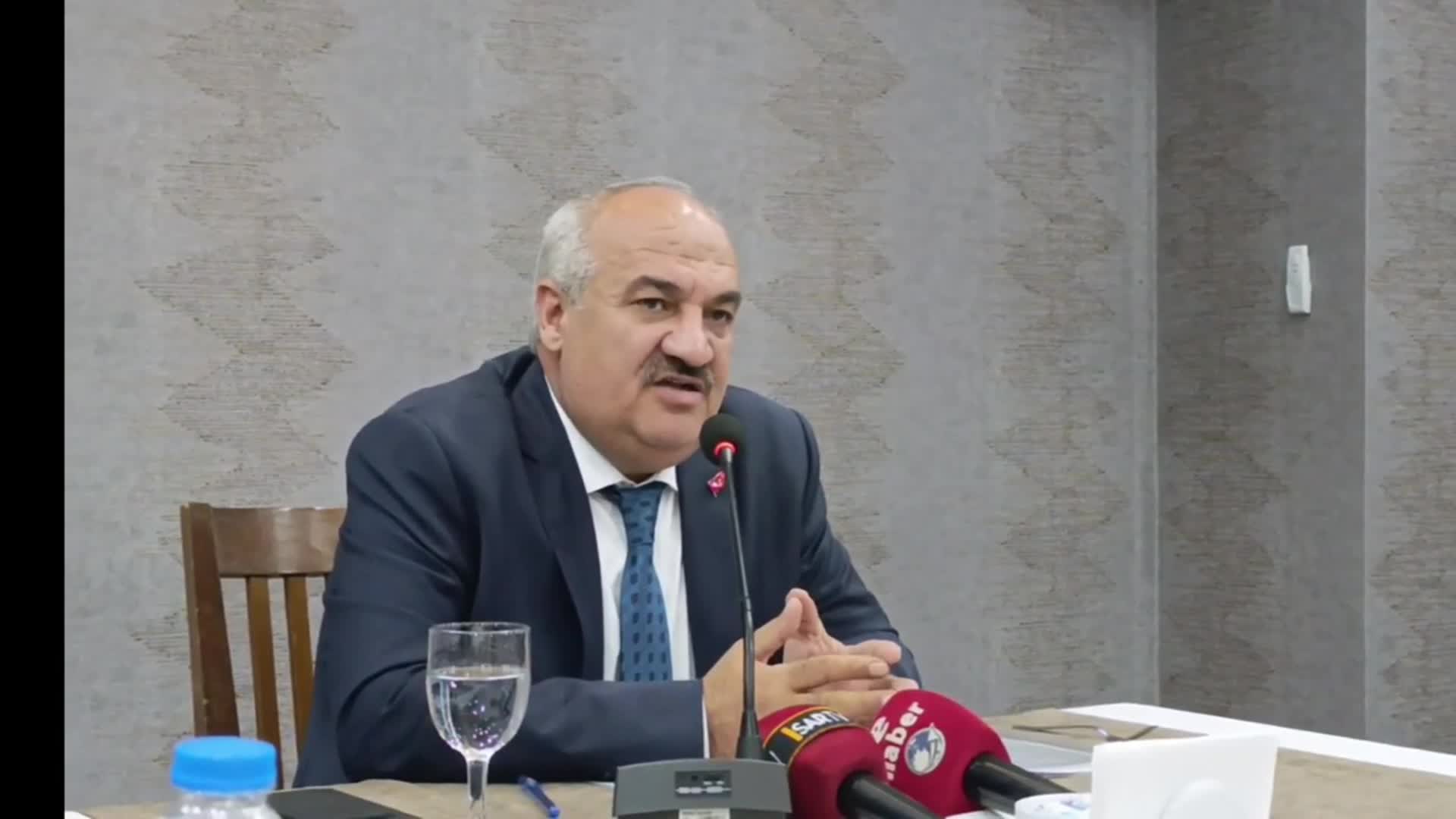 YRP'Lİ AZİZİYE BELEDİYE BAŞKANI EMRULLAH AKPUNAR: "ÖNCEKİ DÖNEM KURULAN DOMATES SERASININ TERMAL SUYU, KÖMÜRLE ISITILMIŞ"