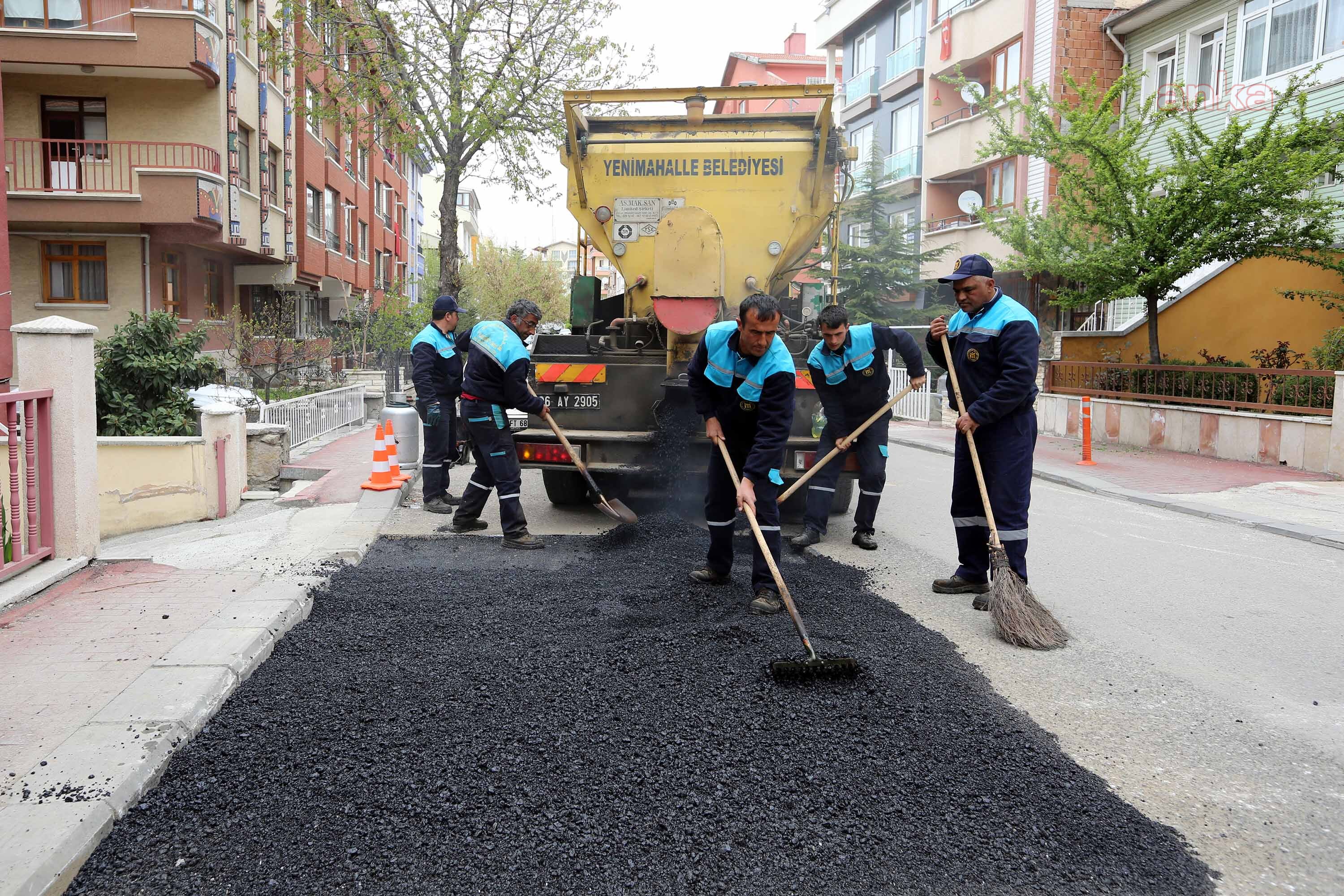 YENİMAHALLE'DE ALTYAPI ÇALIŞMALARI SÜRÜYOR
