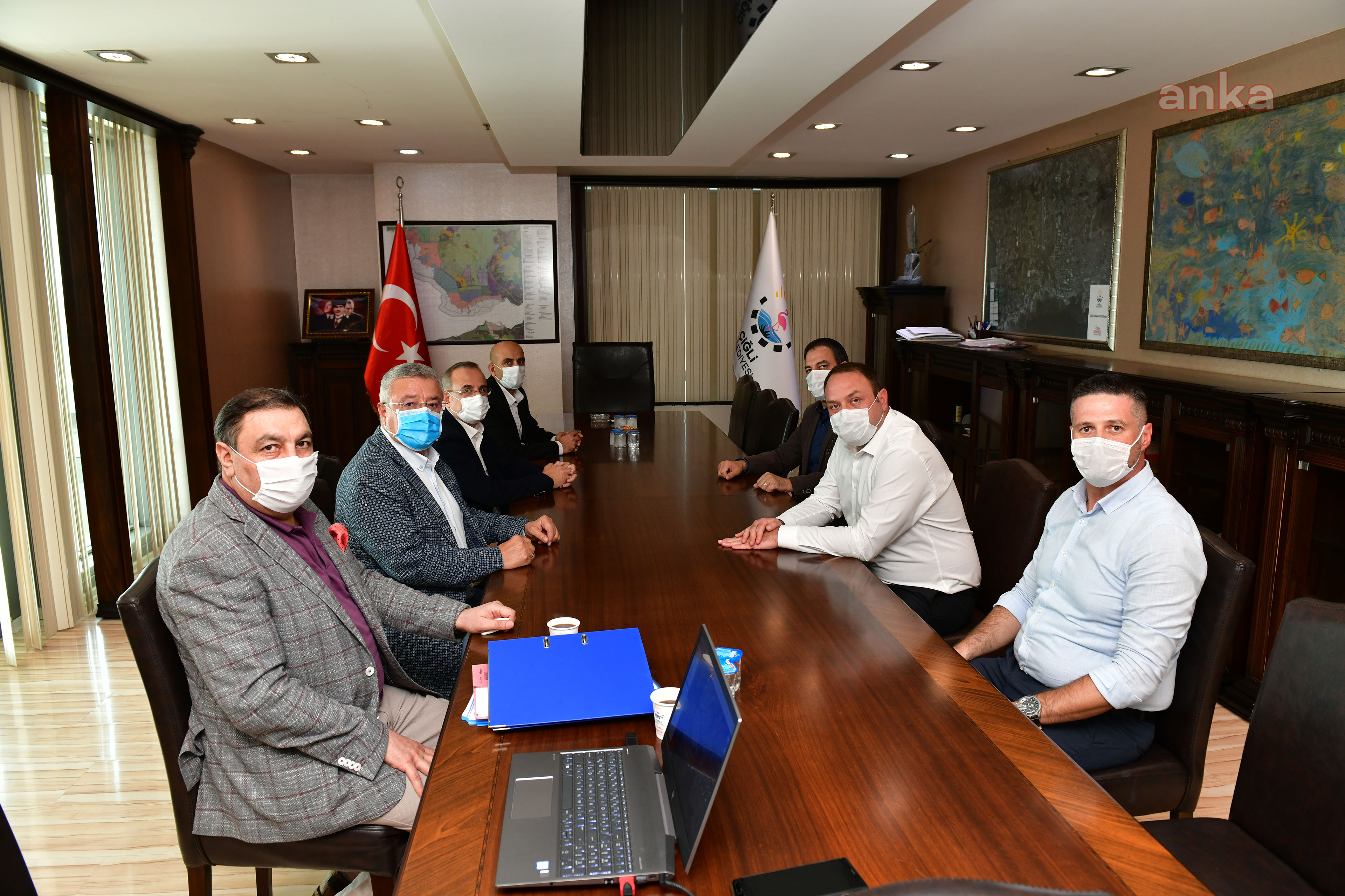 ÇİĞLİ'DEKİ KRİTİK ZİRVEDE PROJELER KONUŞULDU