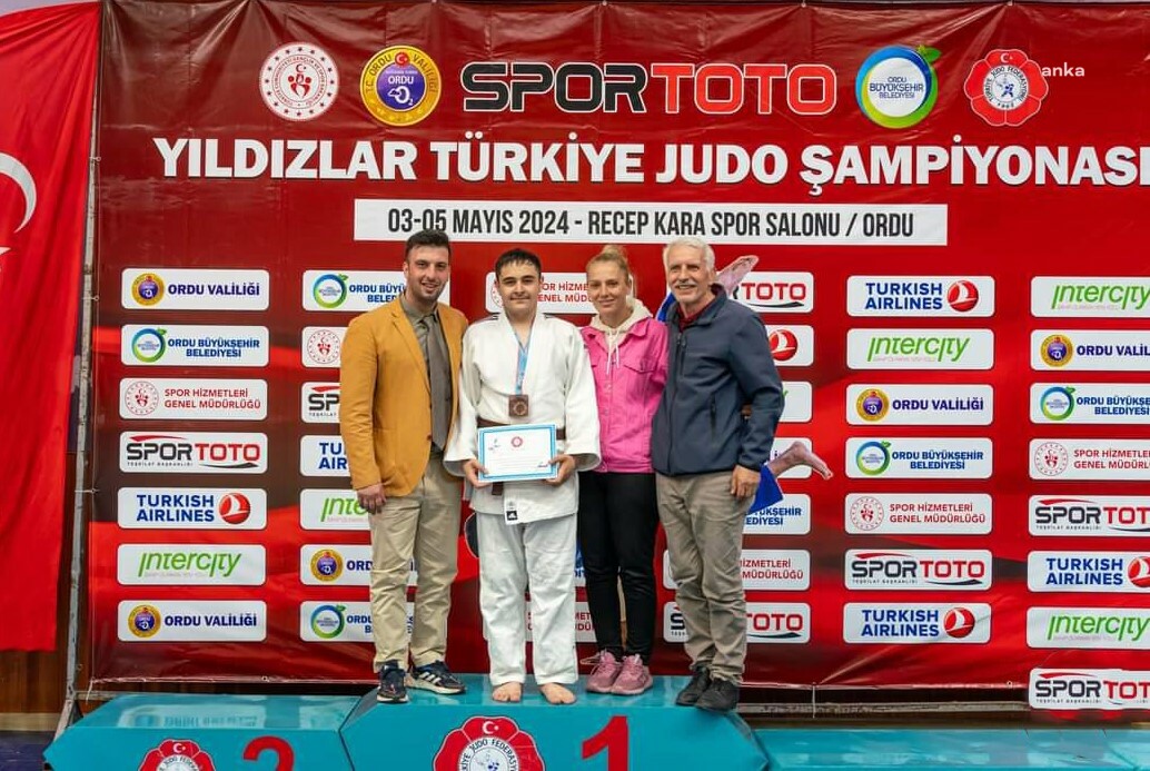 ESKİŞEHİR BÜYÜKŞEHİR’İN SPORCUSU ATMACA’DAN BAŞARILI SONUÇ