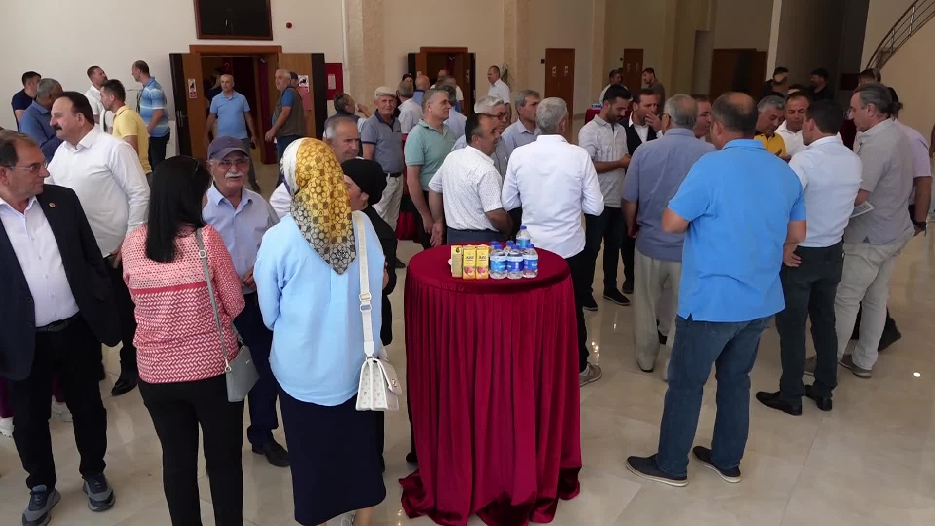 MANAVGAT BELEDİYE BAŞKANI KARA, MUHTARLARI AĞIRLADI