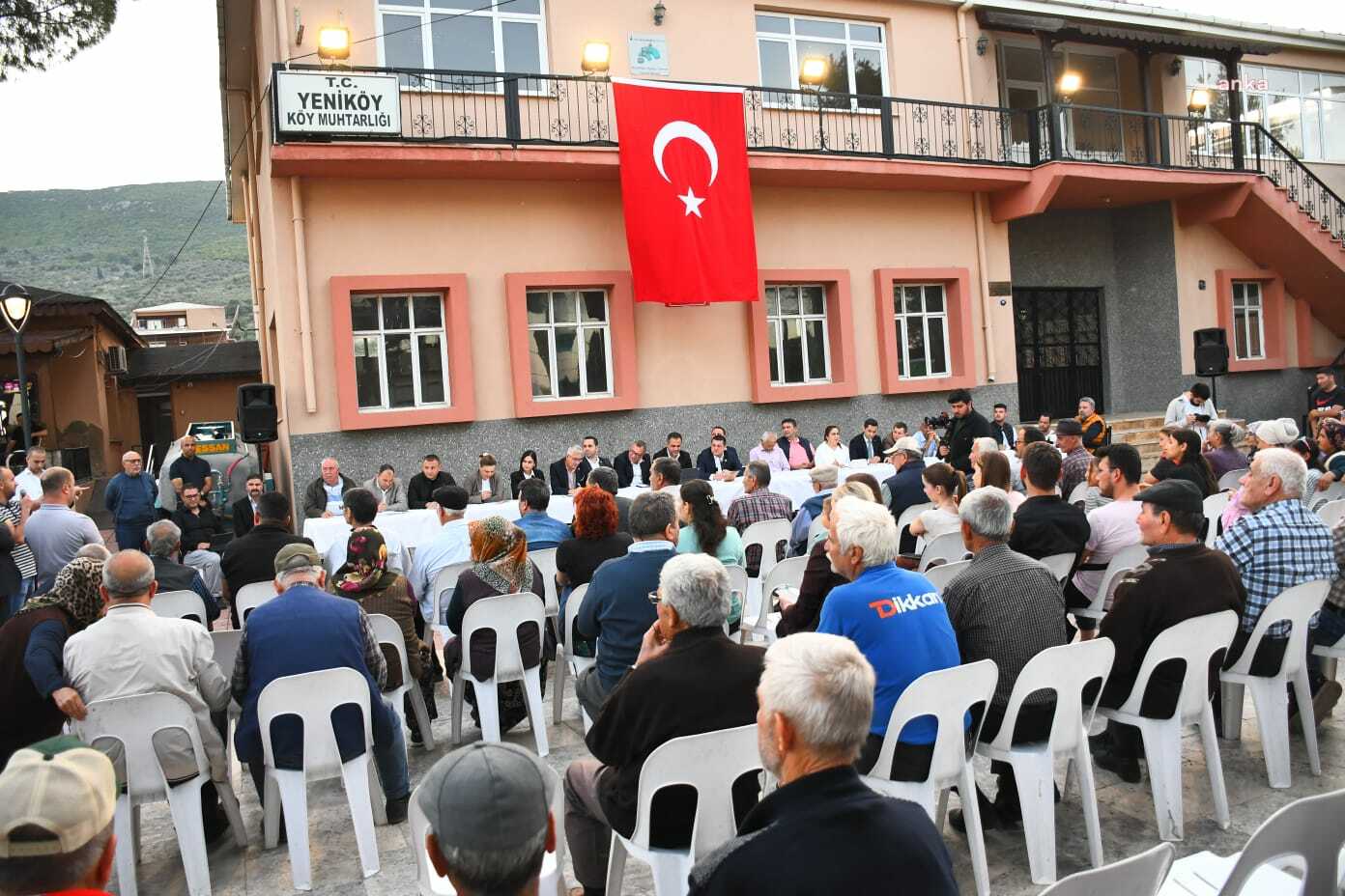TORBALI’DA ‘HALK BULUŞMALARI’ YENİKÖY VE AHMETLİ’DE DEVAM ETTİ