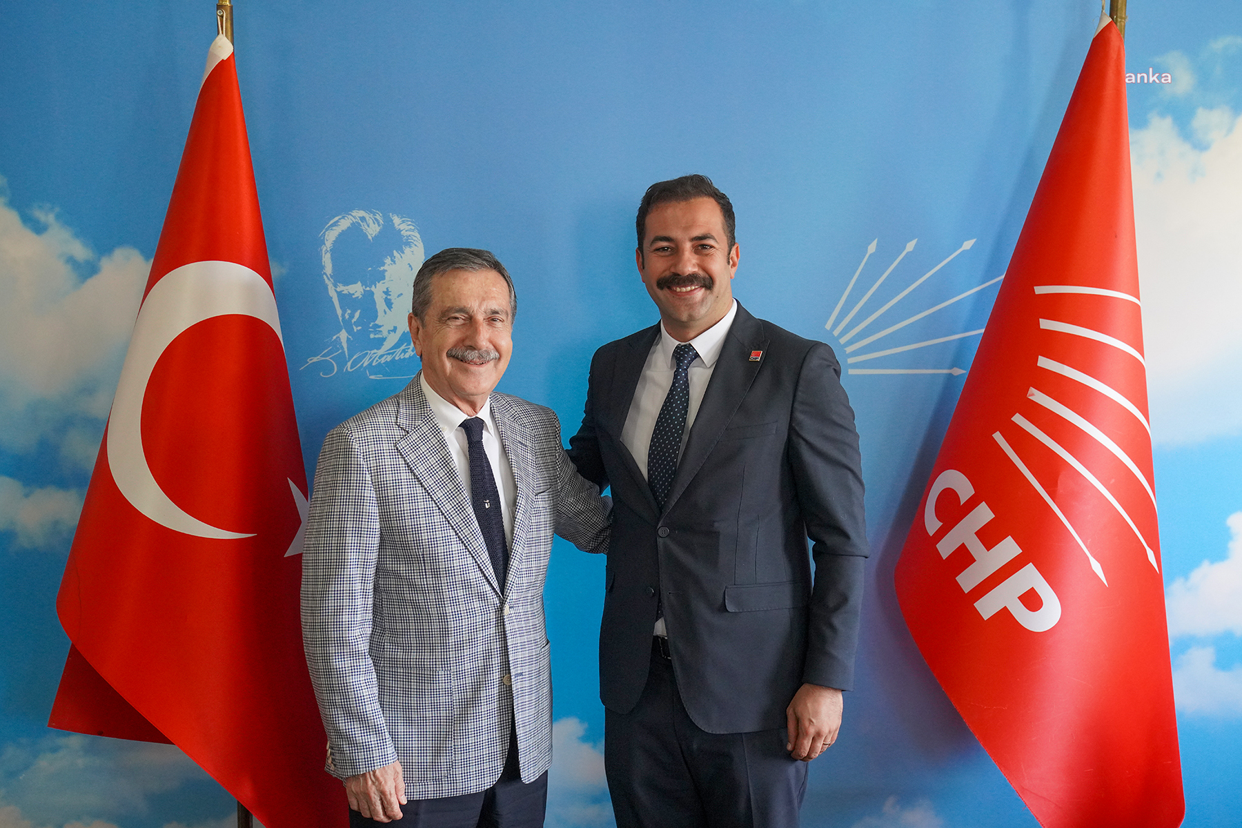 TEPEBAŞI BELEDİYE BAŞKANI ATAÇ'TAN  CHP İL BAŞKANI YALAZ’A ZİYARET