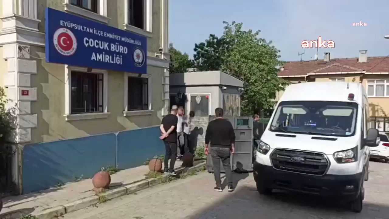 AVUKATI, OKUL MÜDÜRÜNÜ ÖLDÜREN ÖĞRENCİNİN TEDAVİ İÇİN SERBEST BIRAKILMASINI İSTEDİ