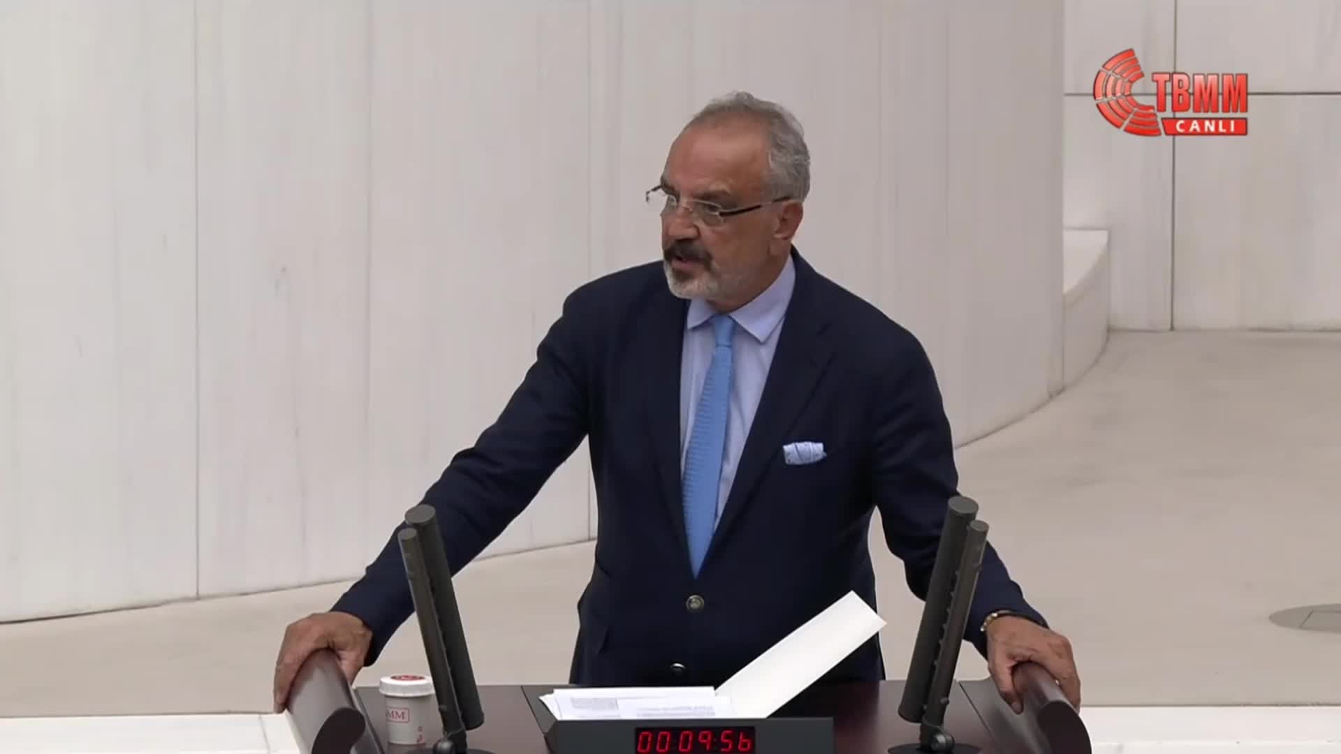 TBMM GENEL KURULU’NDA “SÖZ VERME” TARTIŞMASI… SAKIK: DÜŞMANCA TAVRINIZDAN SIKILDIK, BİÇER KARACA: DÜŞMANCA TAVIR NİTELEMESİNİ KABUL ETMEM