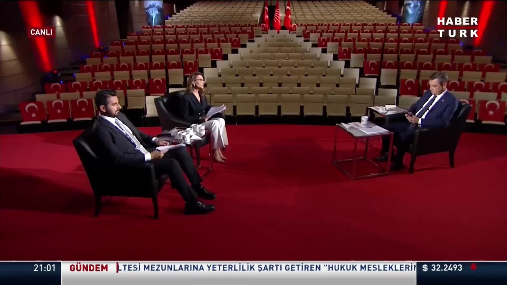 ÖZGÜR ÖZEL: "ERDOĞAN'A 'YURT DIŞINA GİTMEDEN ÖNCE DIŞİŞLERİ BAKANLIĞI'NDAN BRİFİNG ALMAM LAZIM' DEDİM. 'GENEL BAŞKAN'A BRİFİNG VERİLSİN' DEDİ"