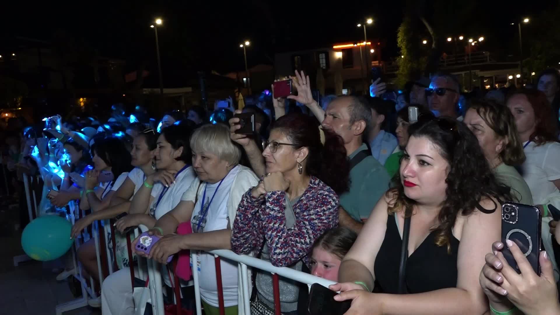 ‘MANAVGAT DANS VE MÜZİK FESTİVALİ’ SONA ERDİ