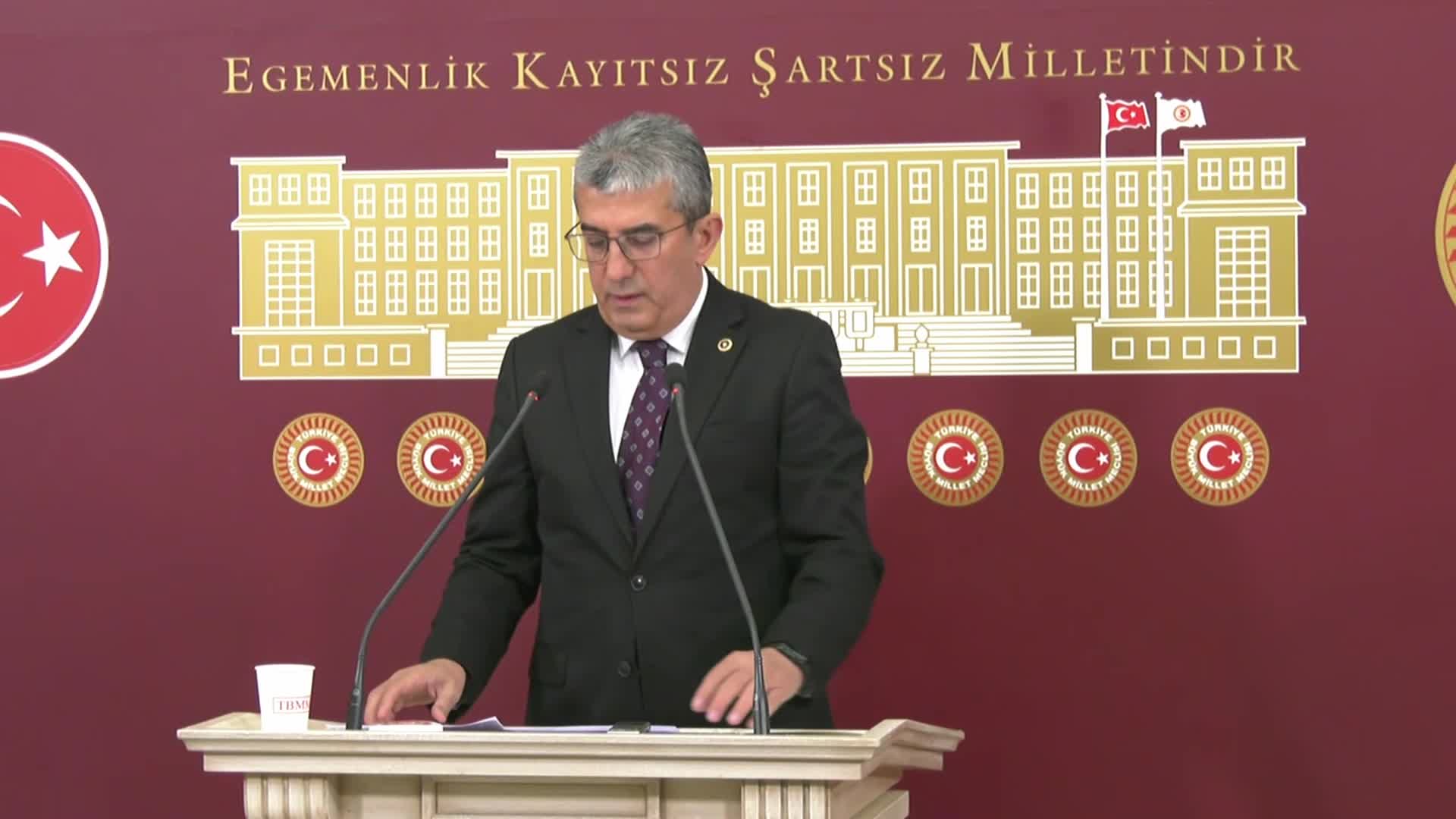 GÖKHAN GÜNAYDIN: "MERKEZ BANKASI BAŞKANI VATANDAŞIN NASIL EZİLDİĞİNİ NE GÖRMEKTE NE DE UMURSAMAKTADIR"