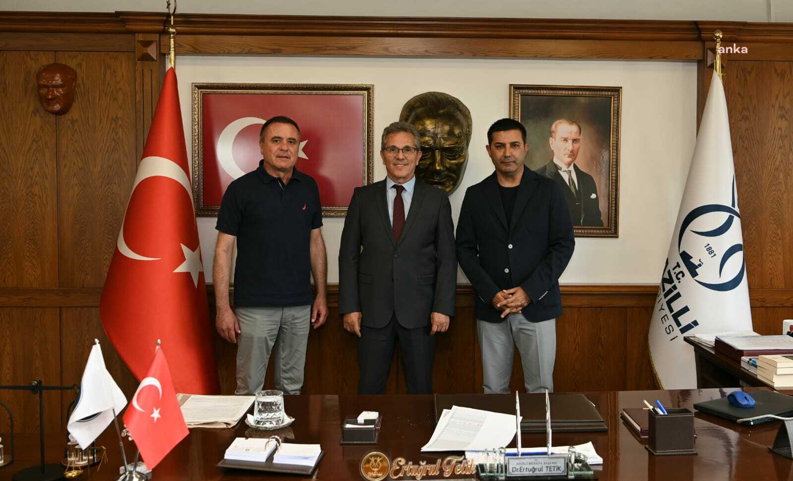 KUŞADASI BELEDİYE BAŞKANI GÜNEL, NAZİLLİ BELEDİYE BAŞKANI TETİK'İ ZİYARET ETTİ