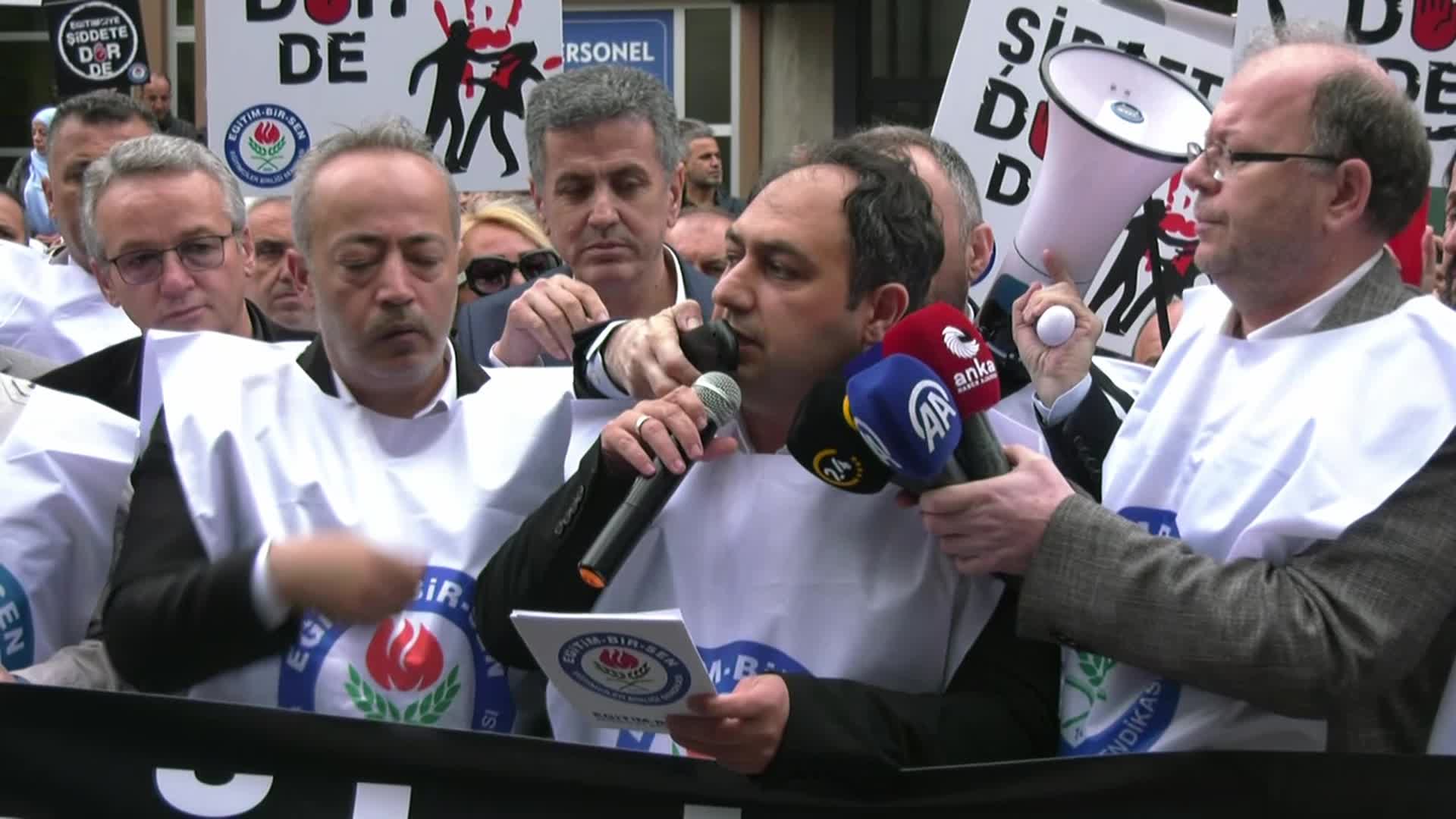 ÖĞRETMENLER İŞ BIRAKTI: "ŞİDDETİN, CİNAYETİN TEK FAİLİ OLMADIĞINI BİLİYORUZ"