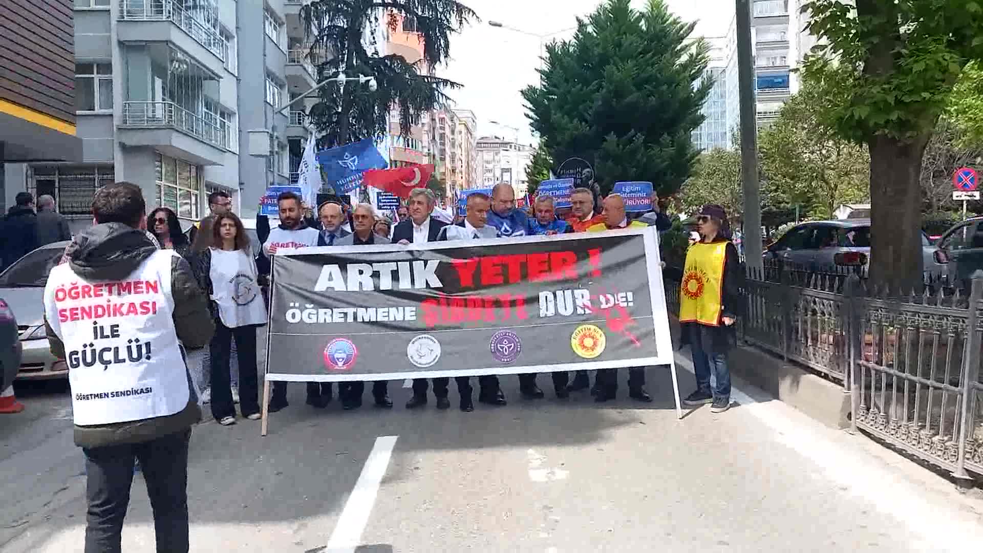 SAMSUN'DA EĞİTİMDE ŞİDDET PROTESTOSU