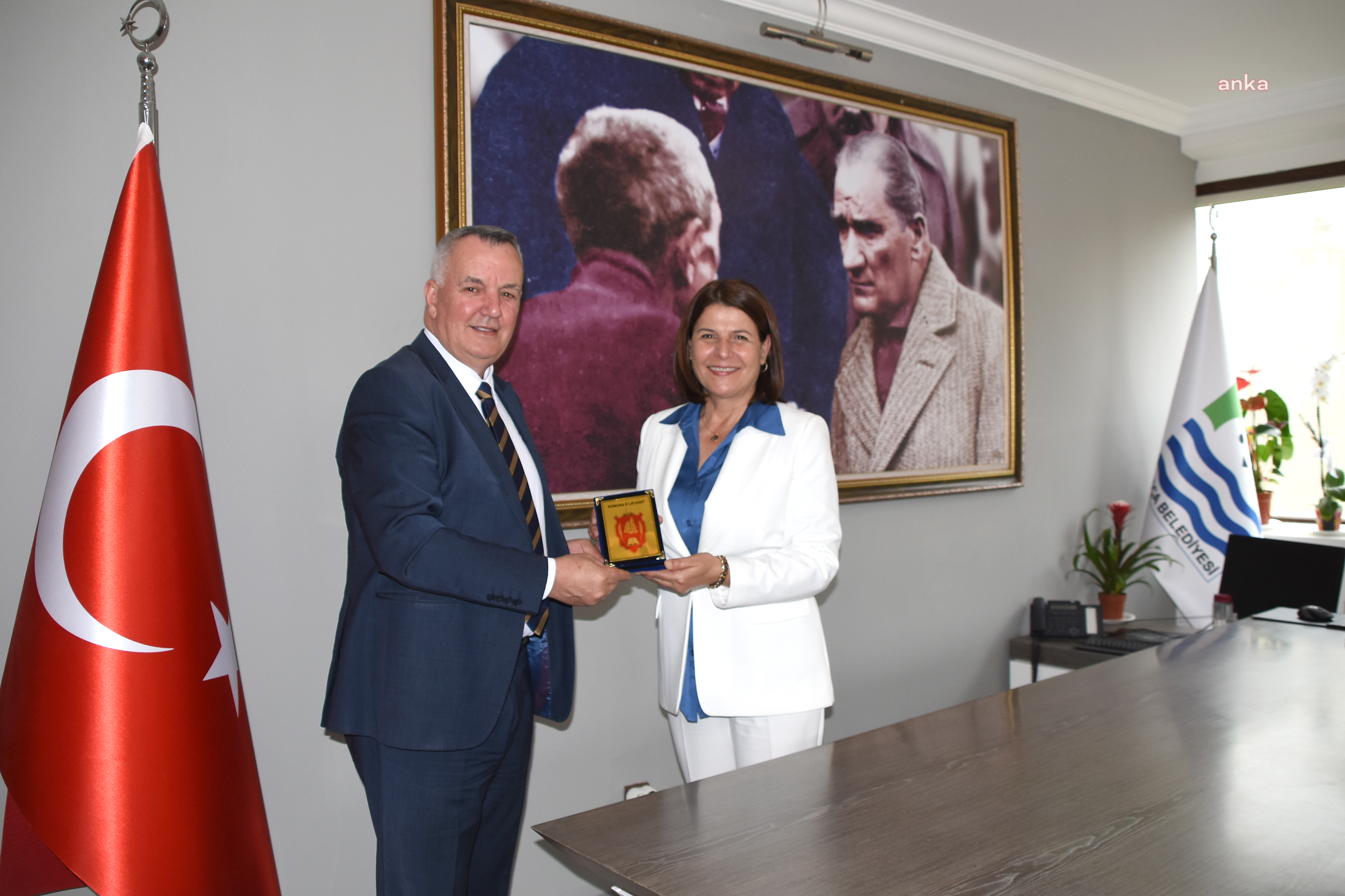 KOSOVA LİPJAN BELEDİYE BAŞKANI, FOÇA BELEDİYE BAŞKANI FIÇI'YI ZİYARET ETTİ