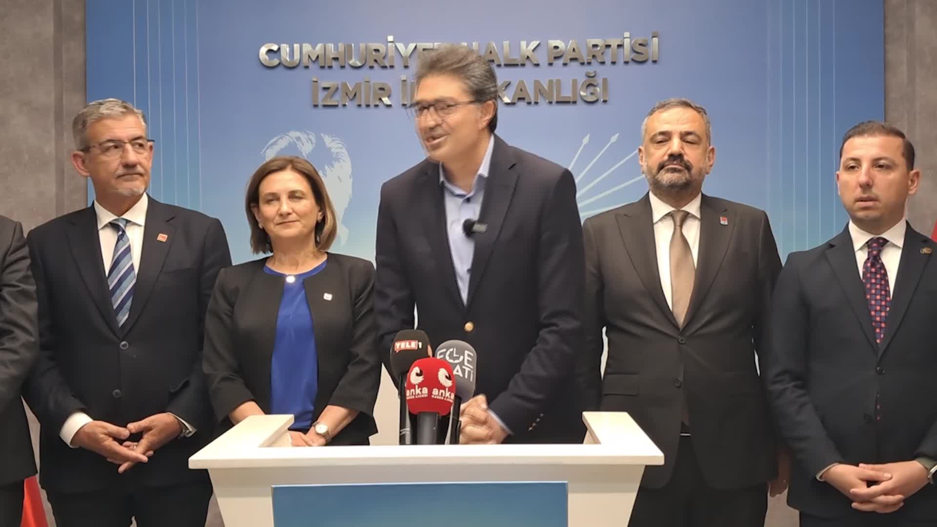 CHP EGE BÖLGESİ İL BAŞKANLARI TOPLANTISI... AYTEKİN: “GENEL SEÇİME DÖNÜK YENİ ÖRGÜTLENME MODELLERİMİZİ KONUŞTUK”