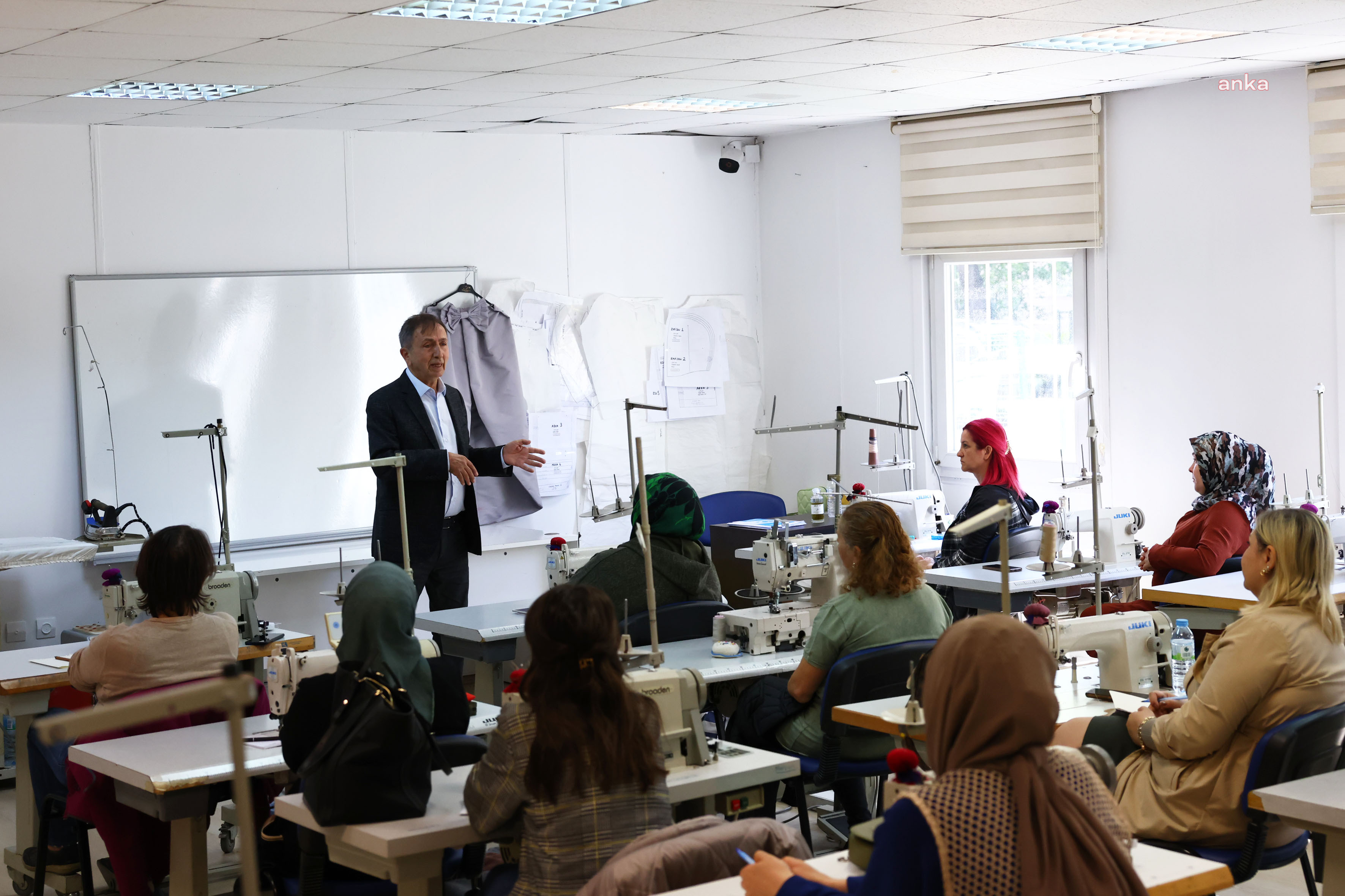 ÇANKAYALI KADINLARA E-TİCARET EĞİTİMİ