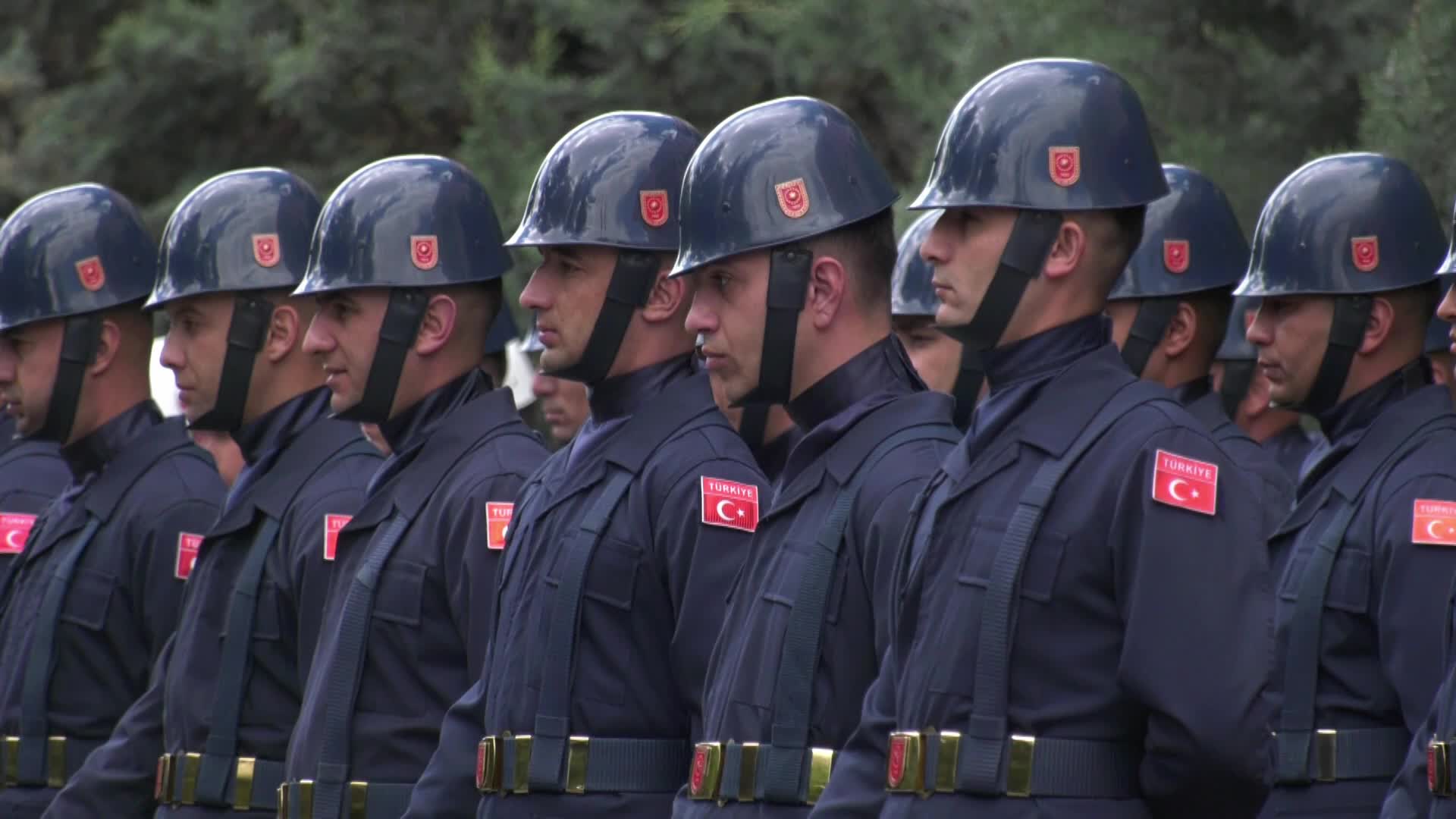YAŞAR GÜLER, UKRAYNA SAVUNMA BAKANI ÜMEROV İLE GÖRÜŞTÜ