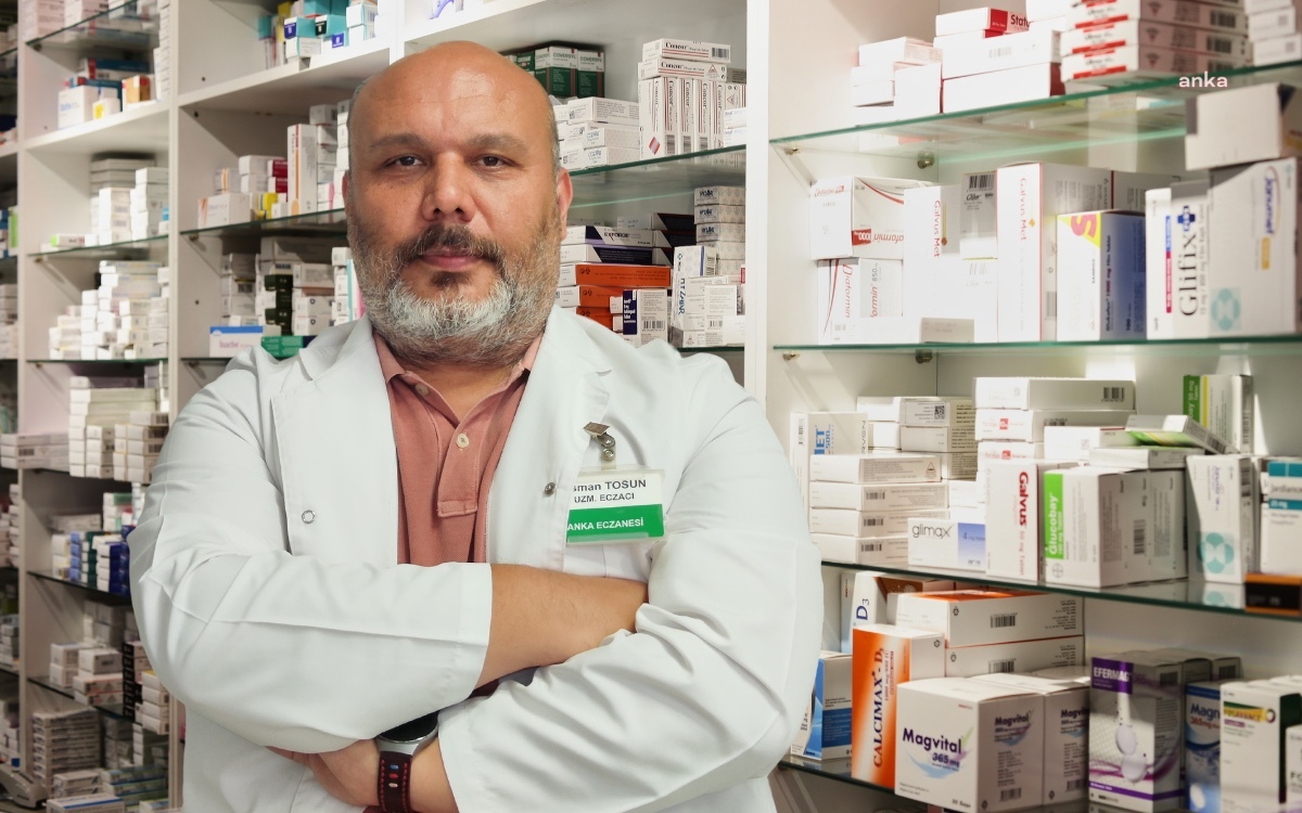 ECZACILAR VAKFI GENEL SEKRETERİ TOSUN: “ECZACILAR UZUN YILLARDIR ÜVEY EVLAT MUAMELESİ GÖRÜYOR"