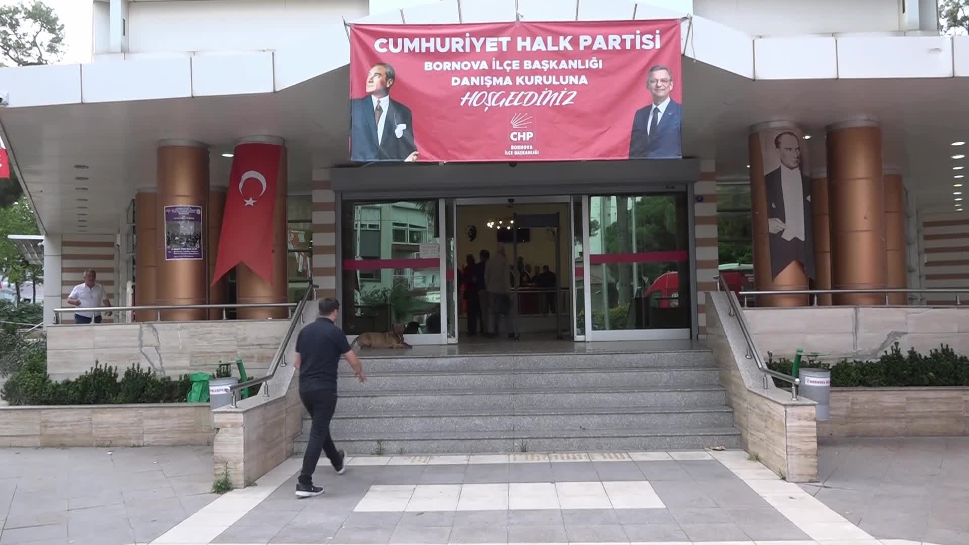 BORNOVA BELEDİYE BAŞKANI EŞKİ: "PARTİLİ OLMANIN GURURUNU ÖRGÜTÜMÜZE YAŞATACAĞIZ"